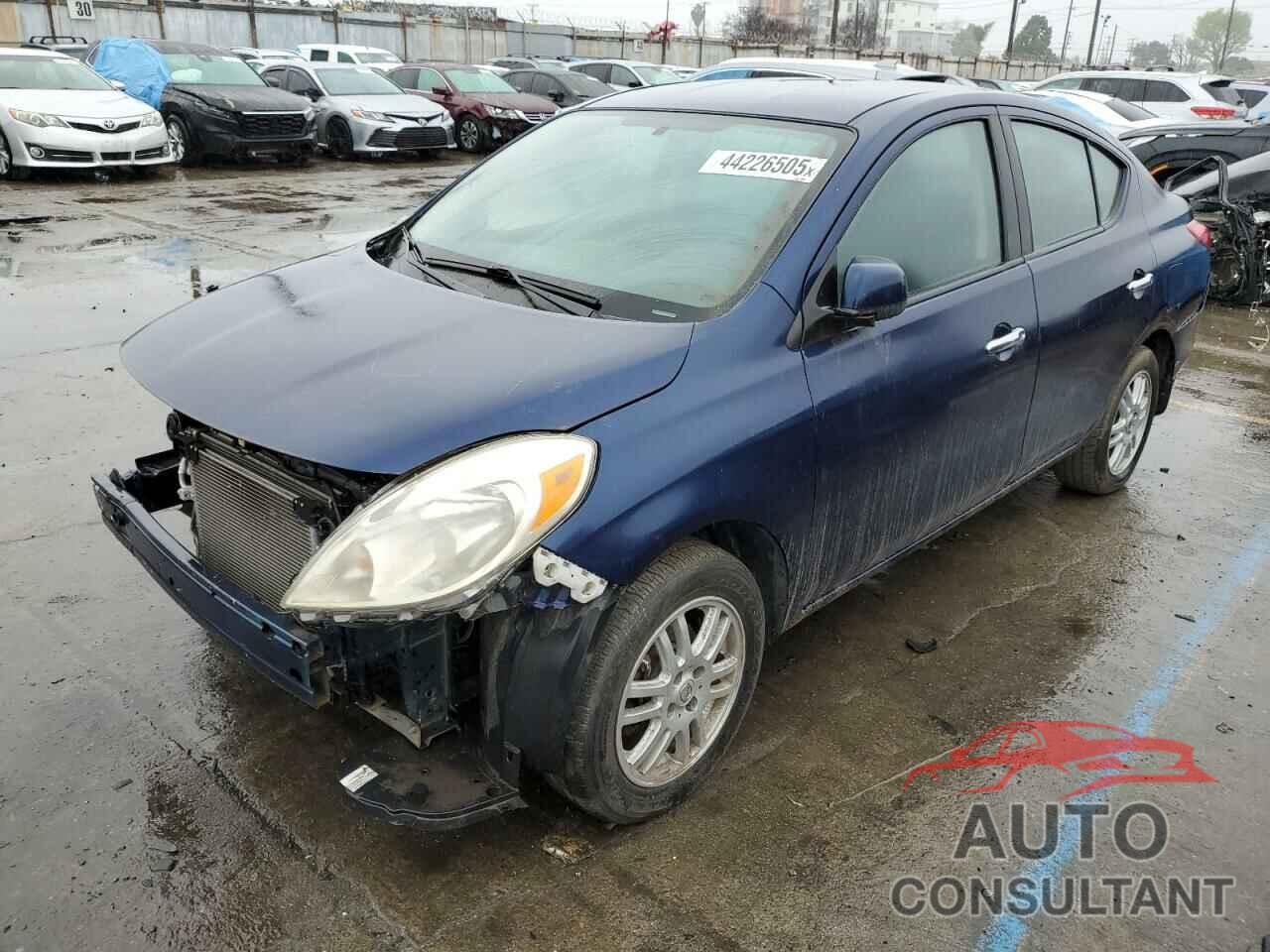 NISSAN VERSA 2012 - 3N1CN7AP7CL940230