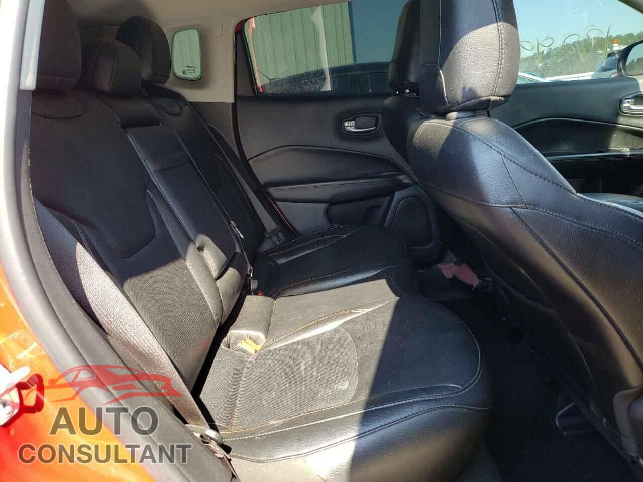 JEEP COMPASS 2019 - 3C4NJDCBXKT753550