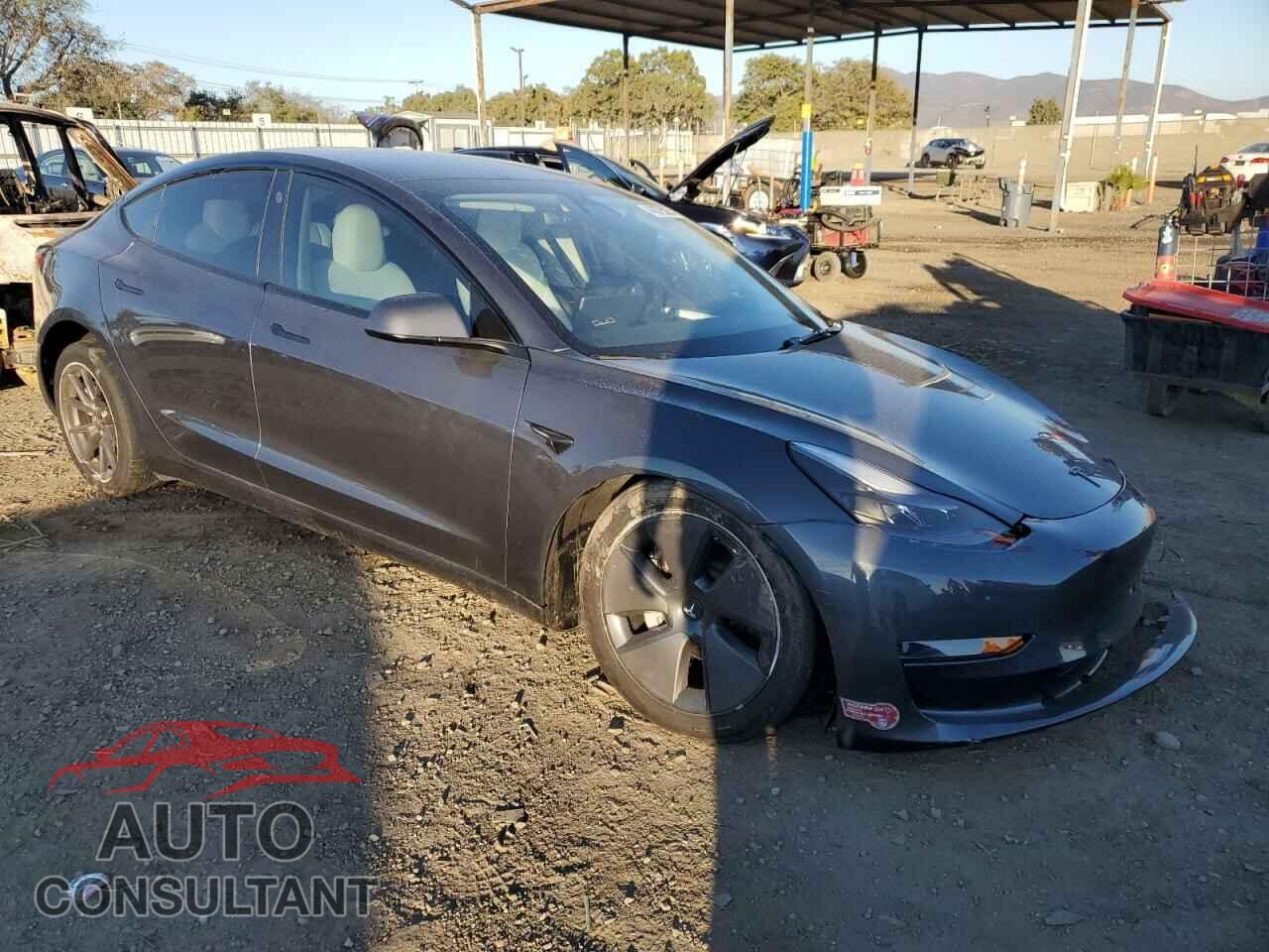 TESLA MODEL 3 2023 - 5YJ3E1EA8PF682806