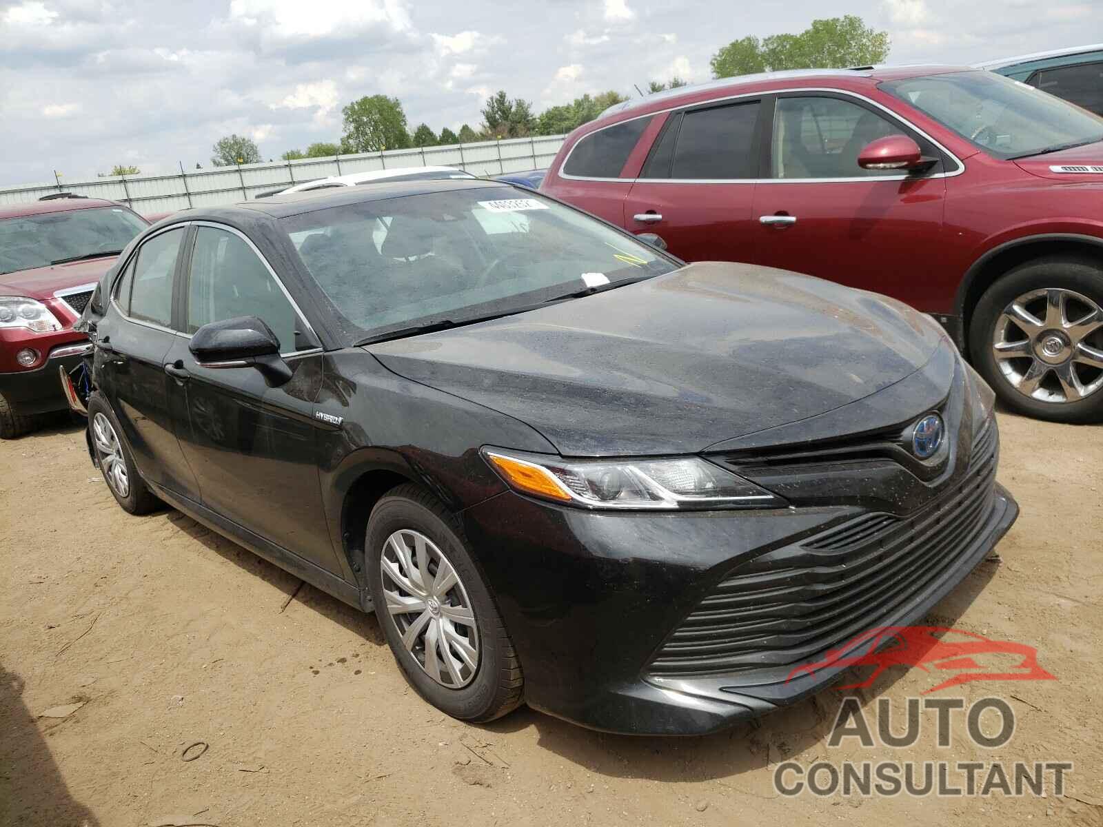 TOYOTA CAMRY 2018 - 4T1B31HK9JU504516