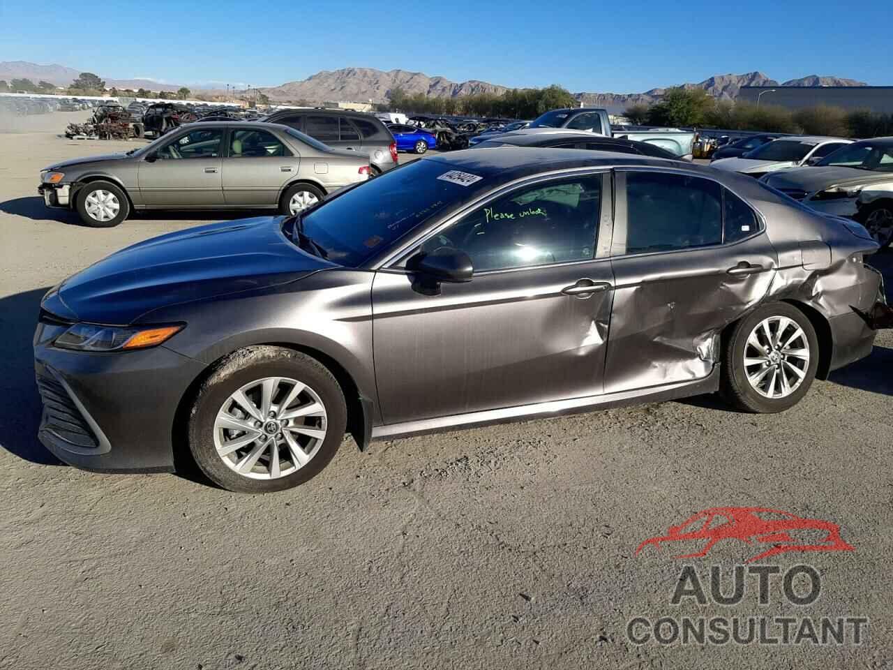 TOYOTA CAMRY 2024 - 4T1C11AK8RU222495
