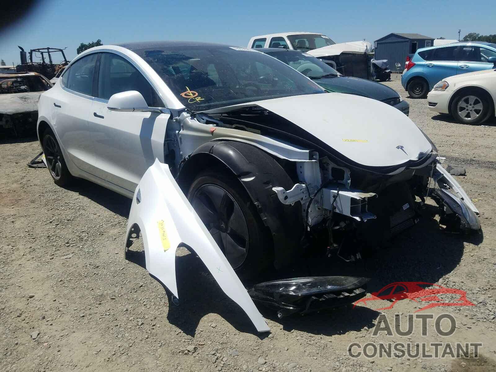 TESLA MODEL 3 2020 - 5YJ3E1EB1LF803209