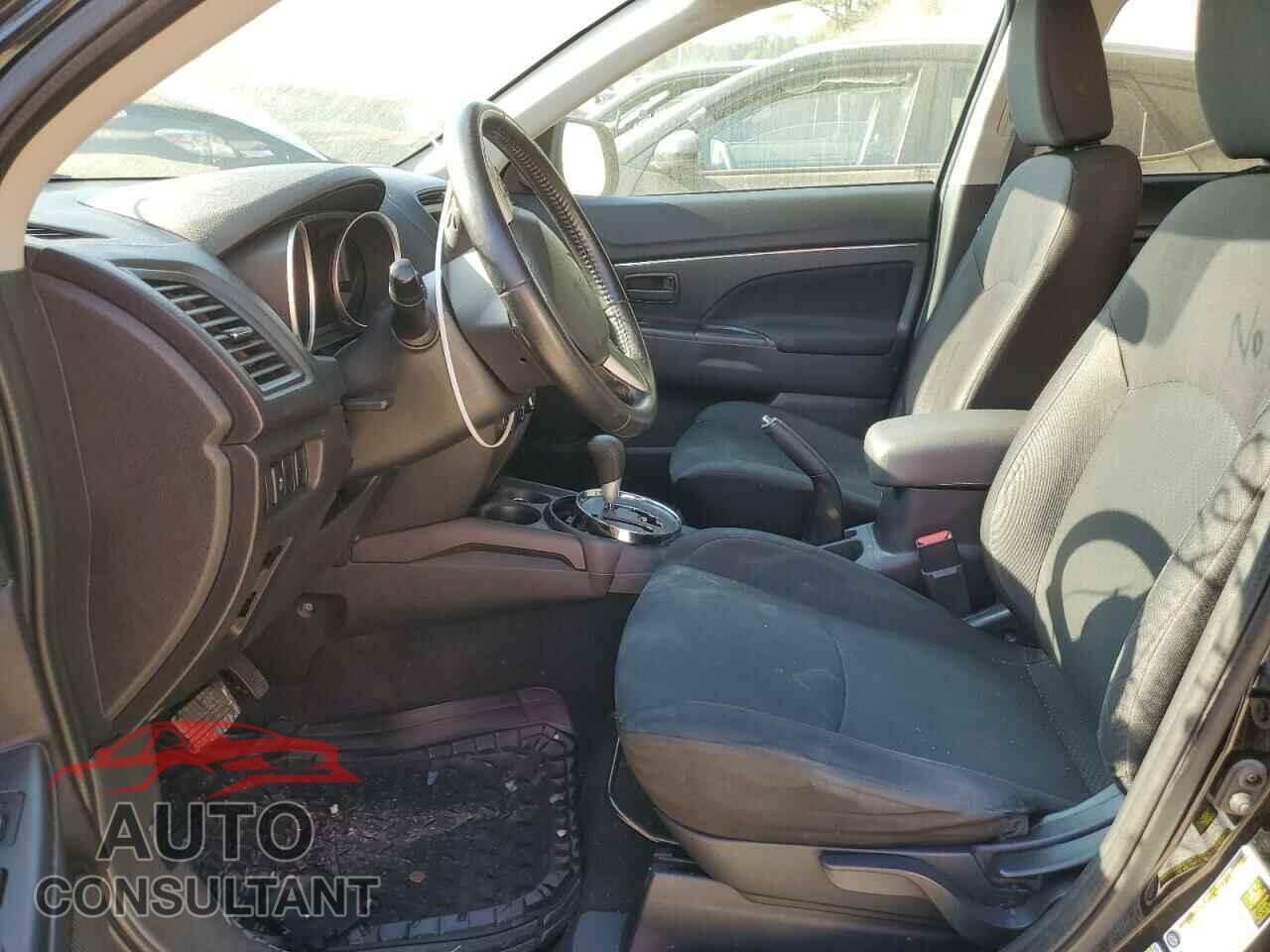 MITSUBISHI OUTLANDER 2015 - 4A4AP3AUXFE030985