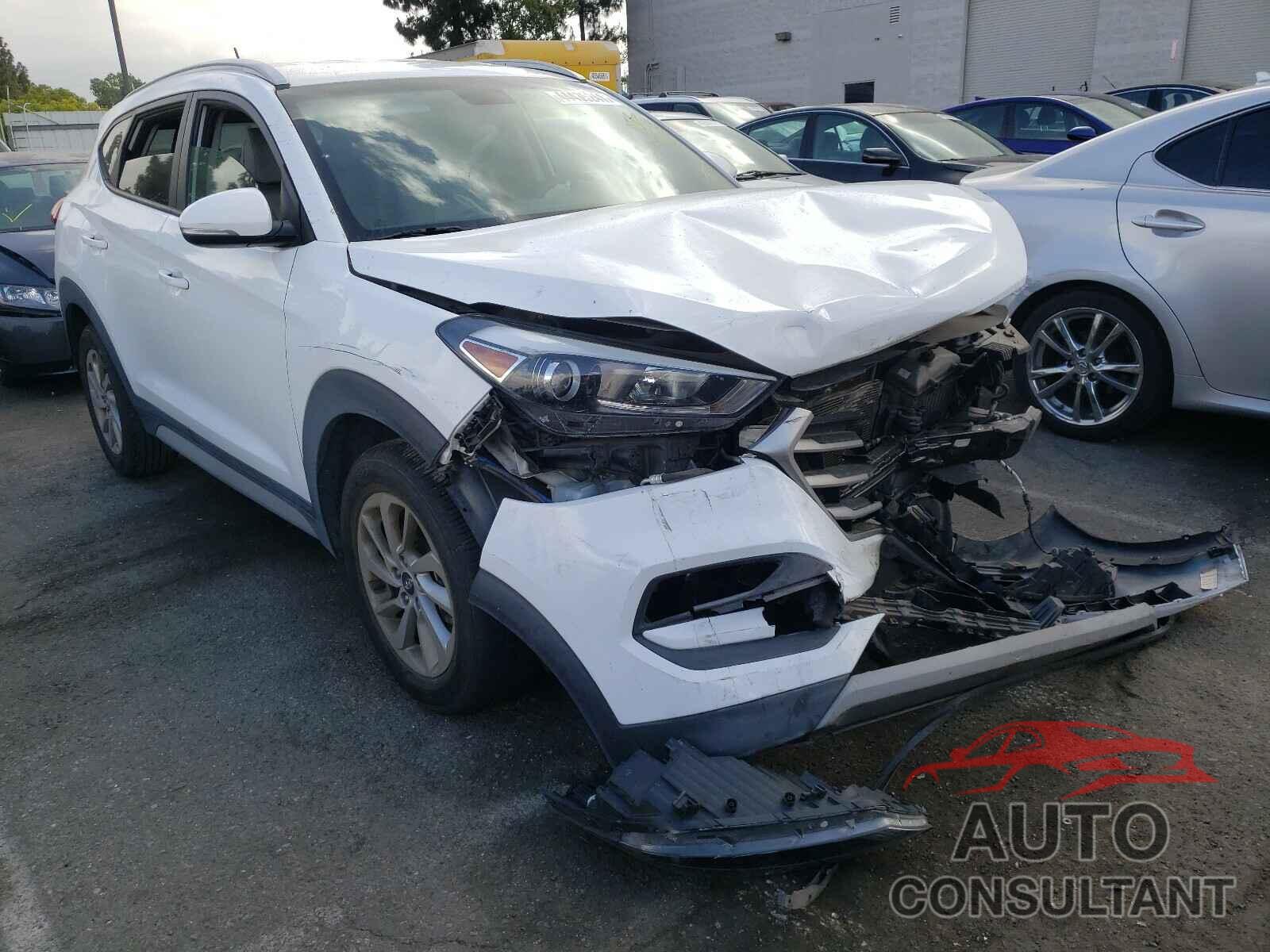 HYUNDAI TUCSON 2017 - KM8J33A24HU396351