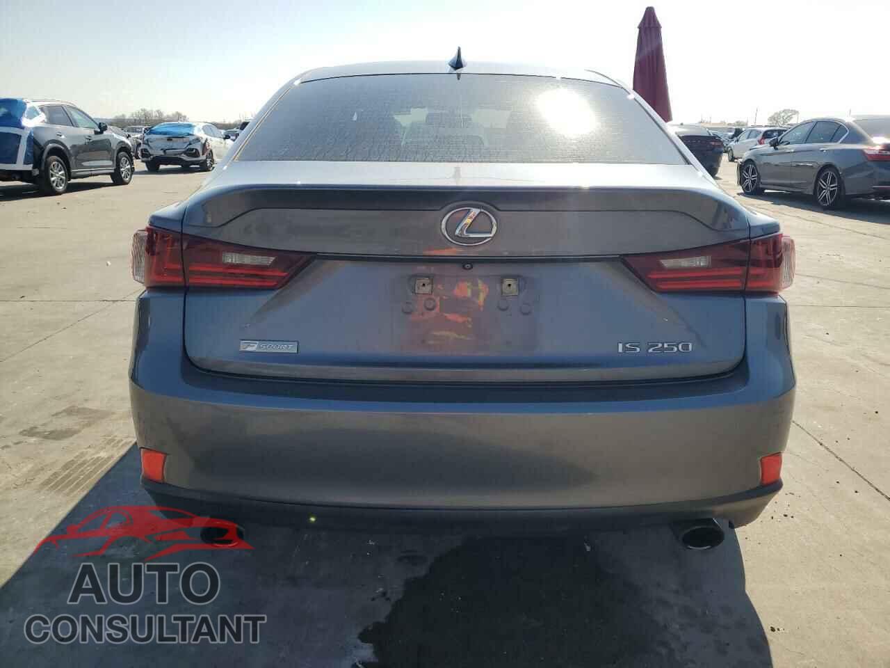 LEXUS IS 2015 - JTHBF1D29F5065397