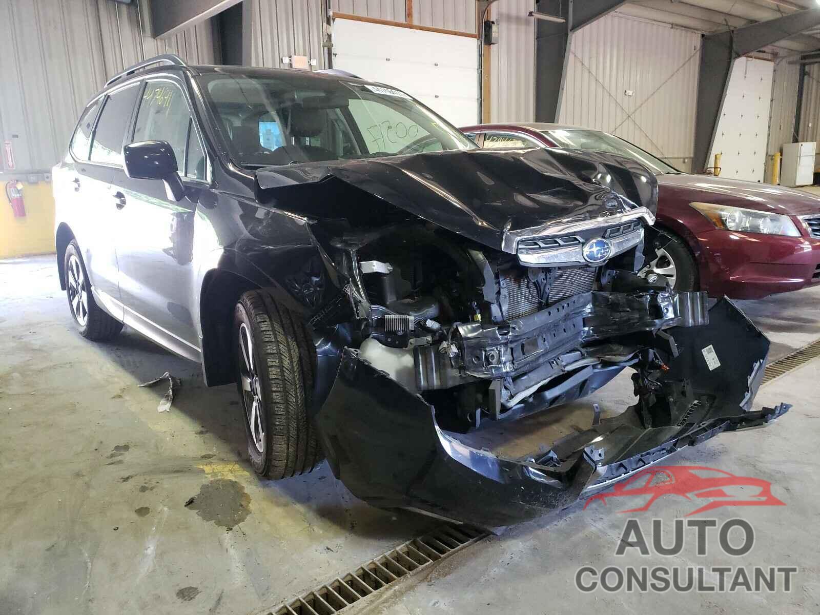SUBARU FORESTER 2017 - JF2SJAJC5HH594832