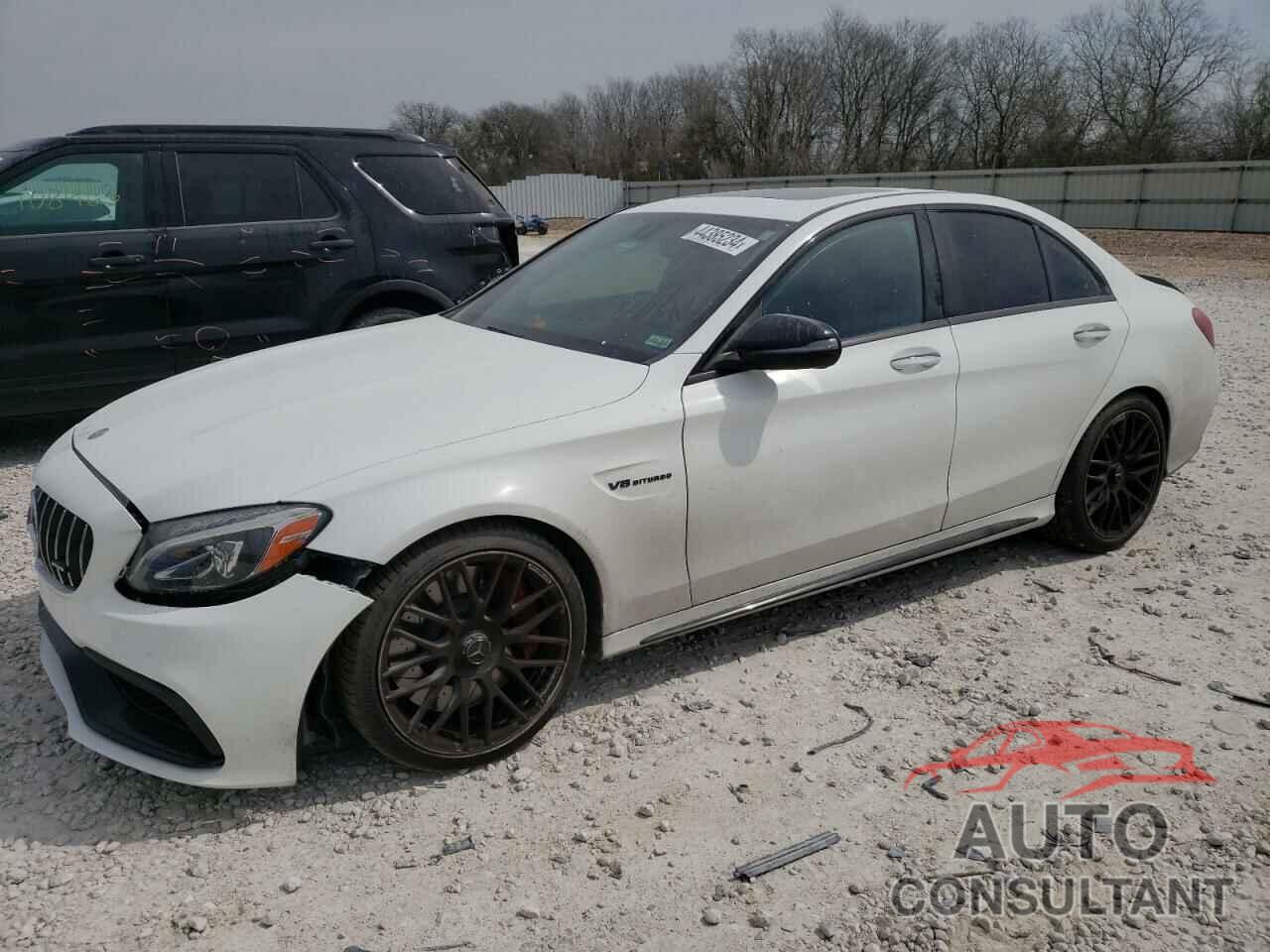 MERCEDES-BENZ C-CLASS 2018 - 55SWF8HB2JU250953