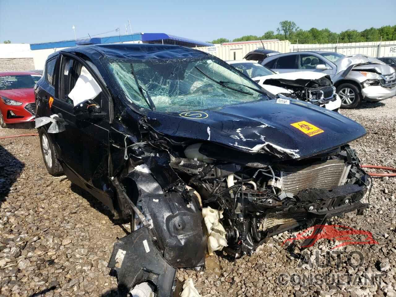FORD ESCAPE 2018 - 1FMCU0F76JUC73231