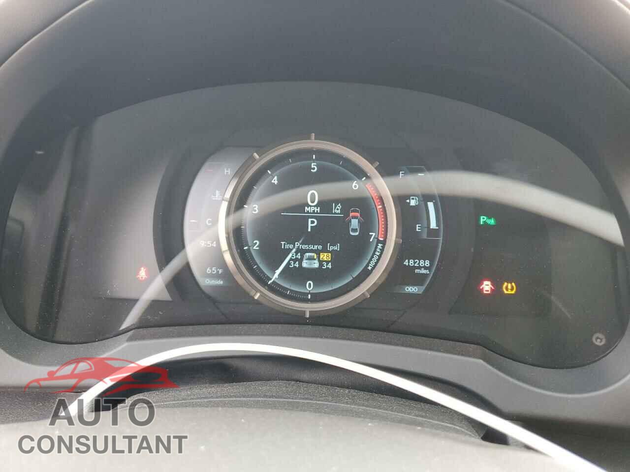 LEXUS IS 2018 - JTHBA1D2XJ5073760