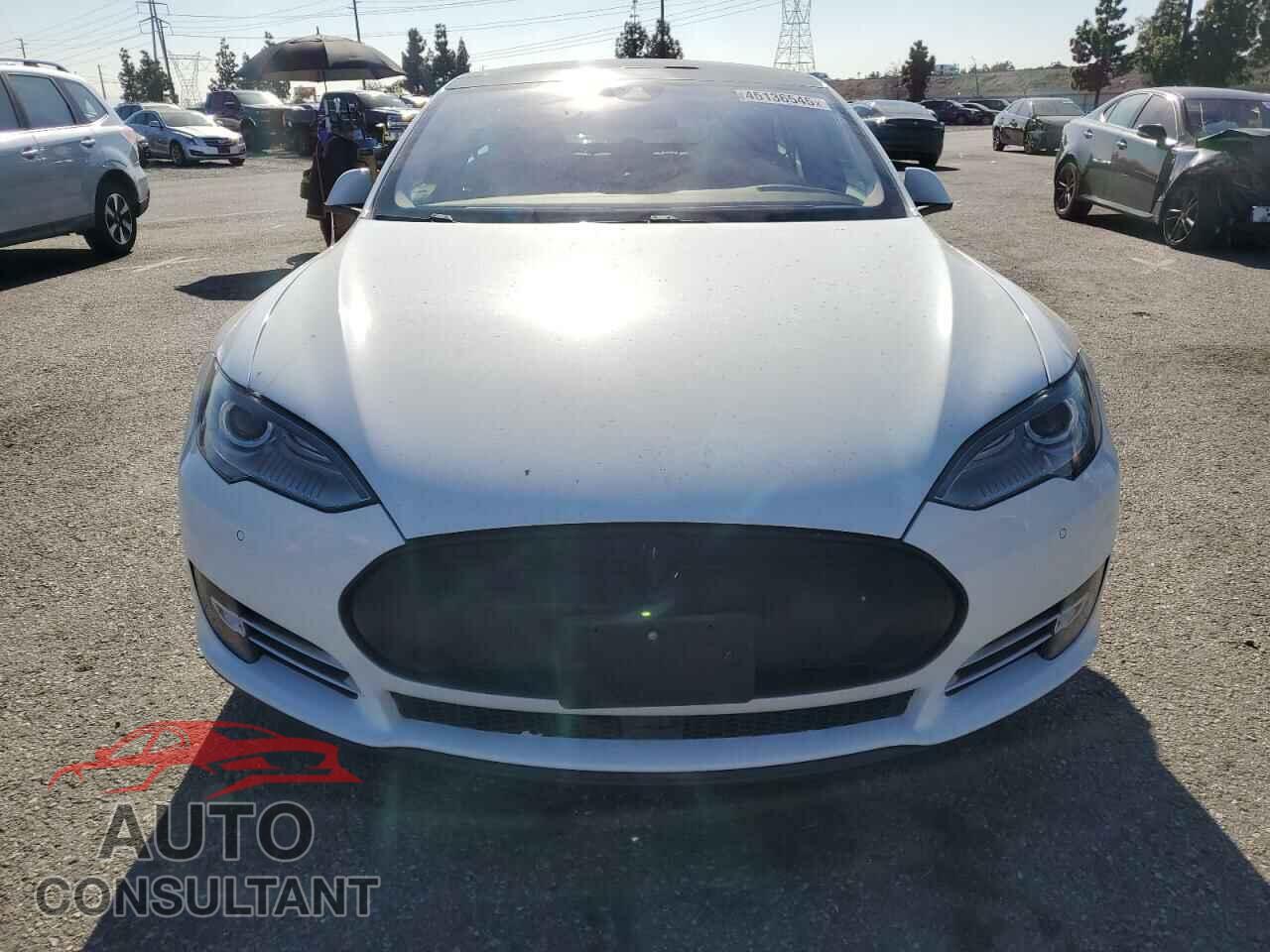 TESLA MODEL S 2014 - 5YJSA1H15EFP53881