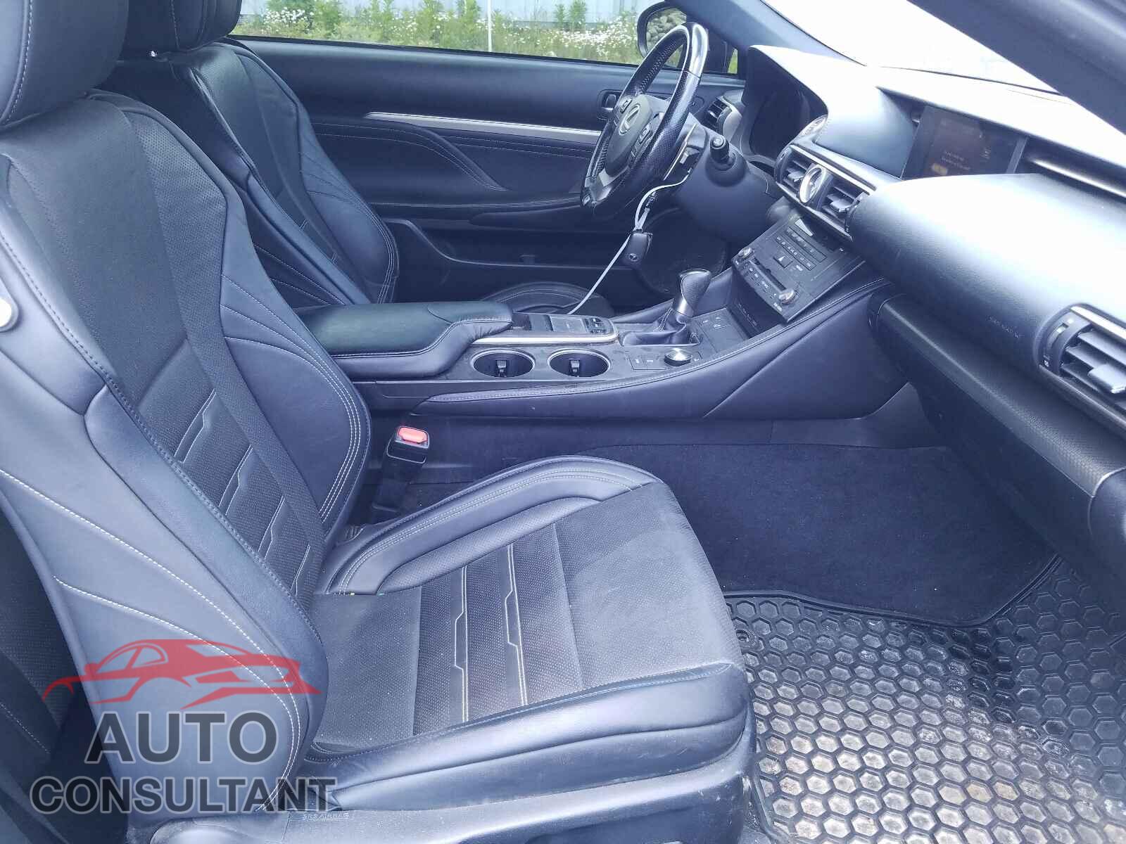 LEXUS RC300 2017 - JTHSM5BC6H5002916