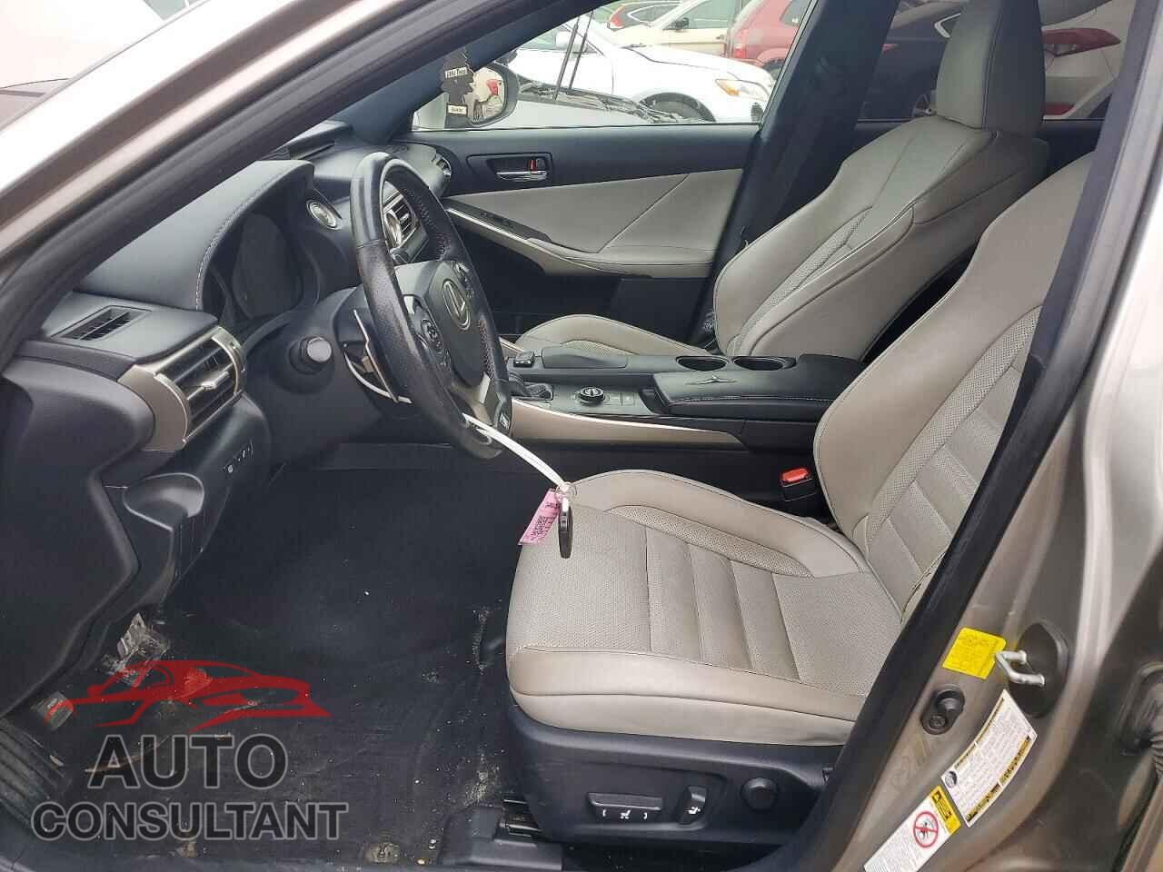 LEXUS IS 2015 - JTHCF1D26F5019921