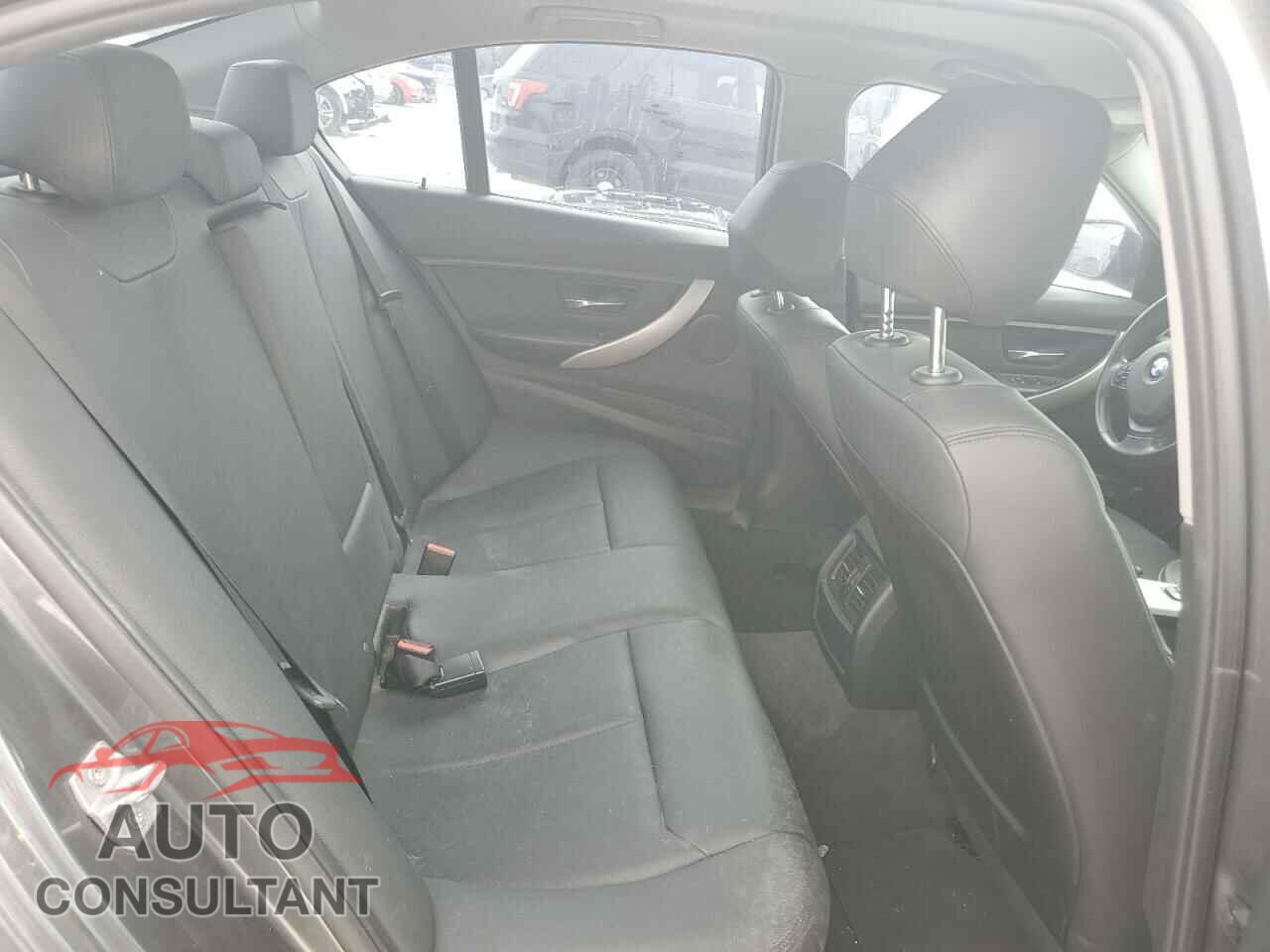 BMW 3 SERIES 2014 - WBA3B1G58ENS80367