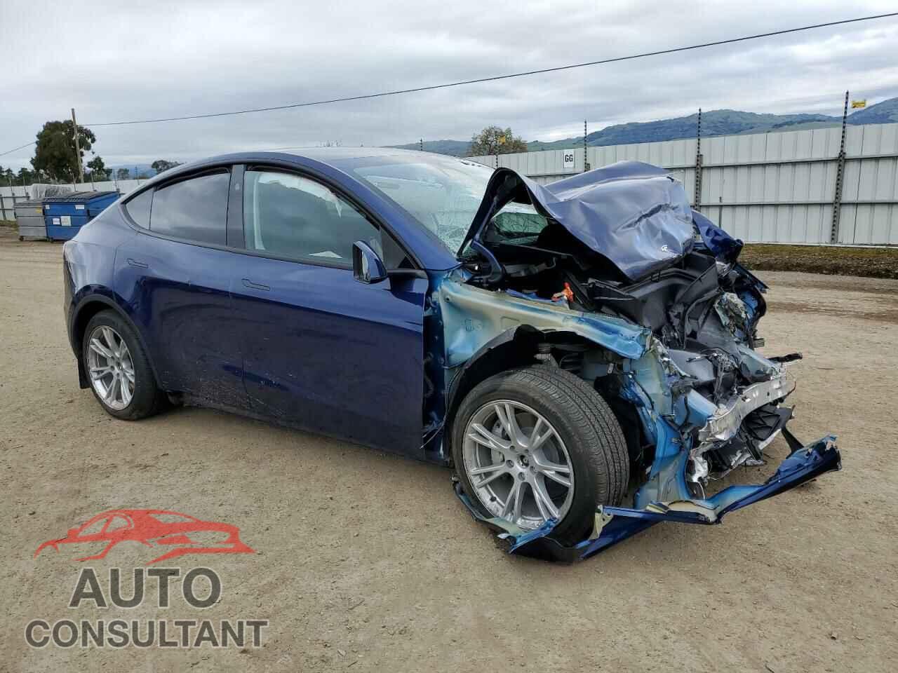 TESLA MODEL Y 2023 - 7SAYGDEE2PF896701