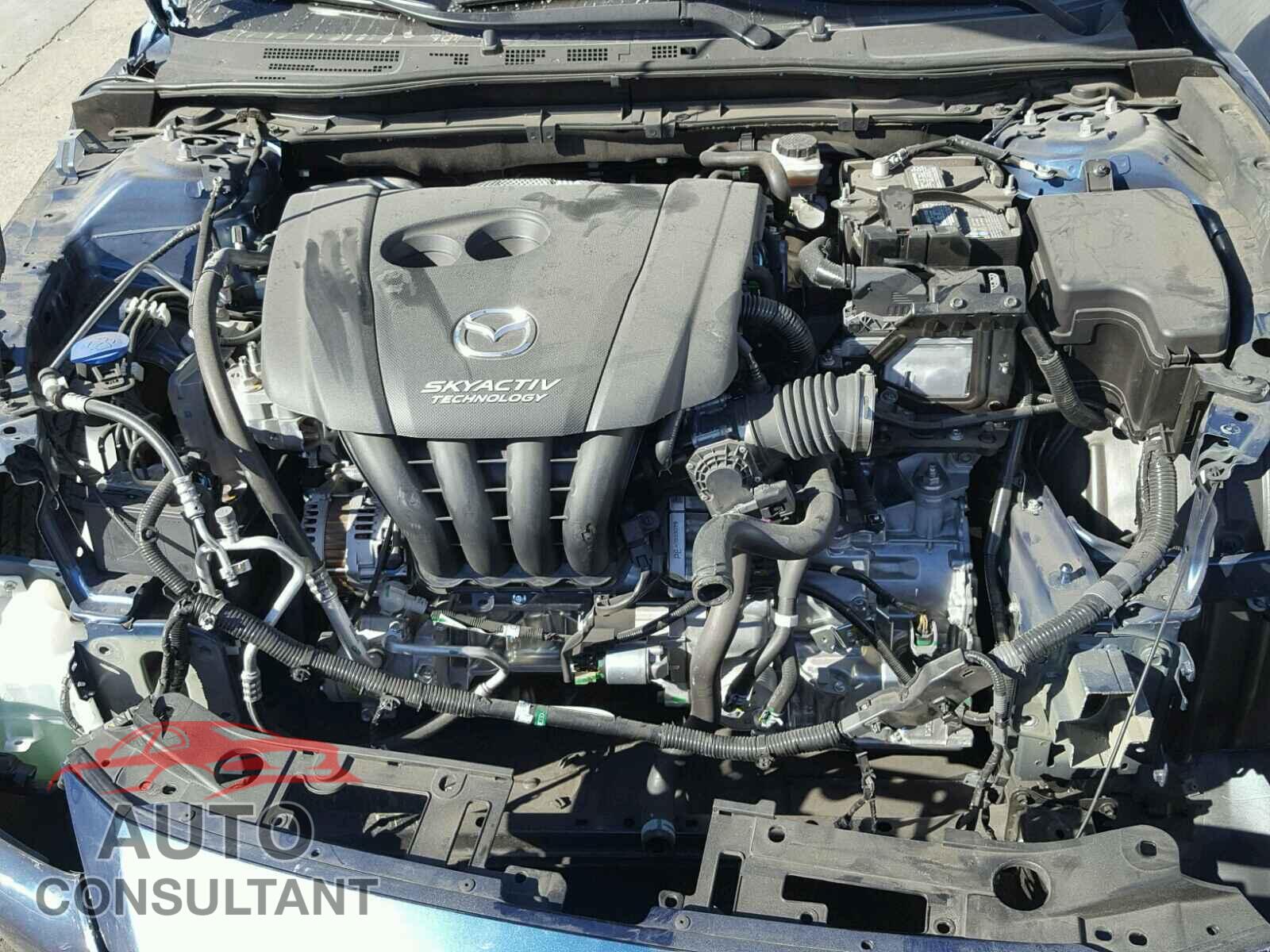 MAZDA 3 2017 - 3MZBN1U7XHM135743