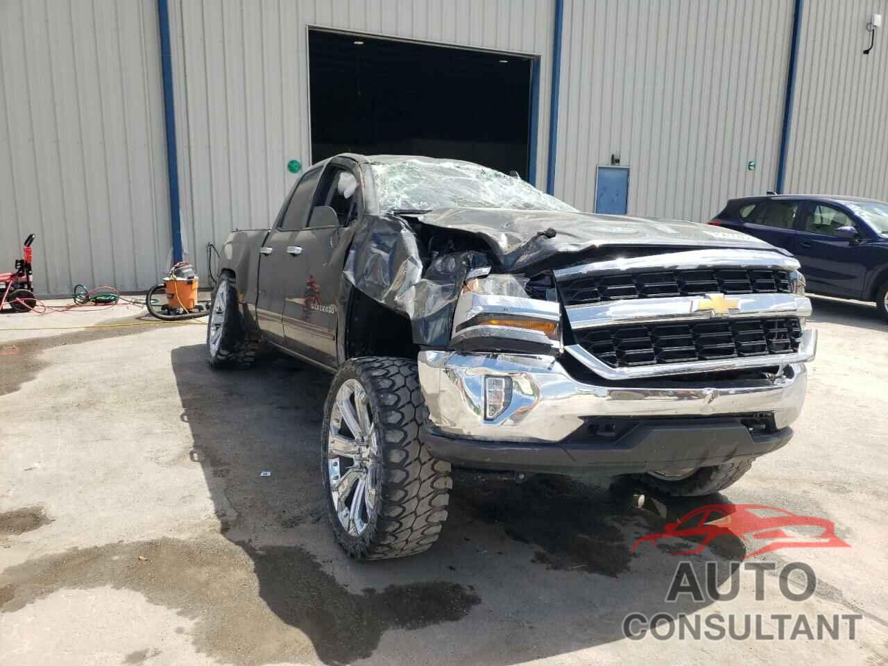 CHEVROLET SILVERADO 2018 - 1GCVKREC4JZ120615