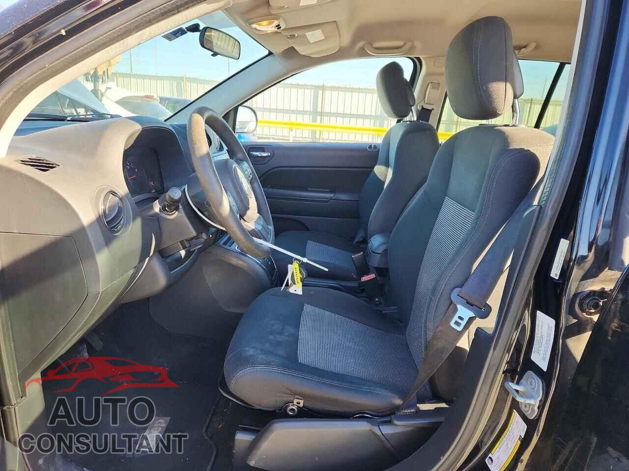 JEEP COMPASS 2012 - 1C4NJCBA9CD623091