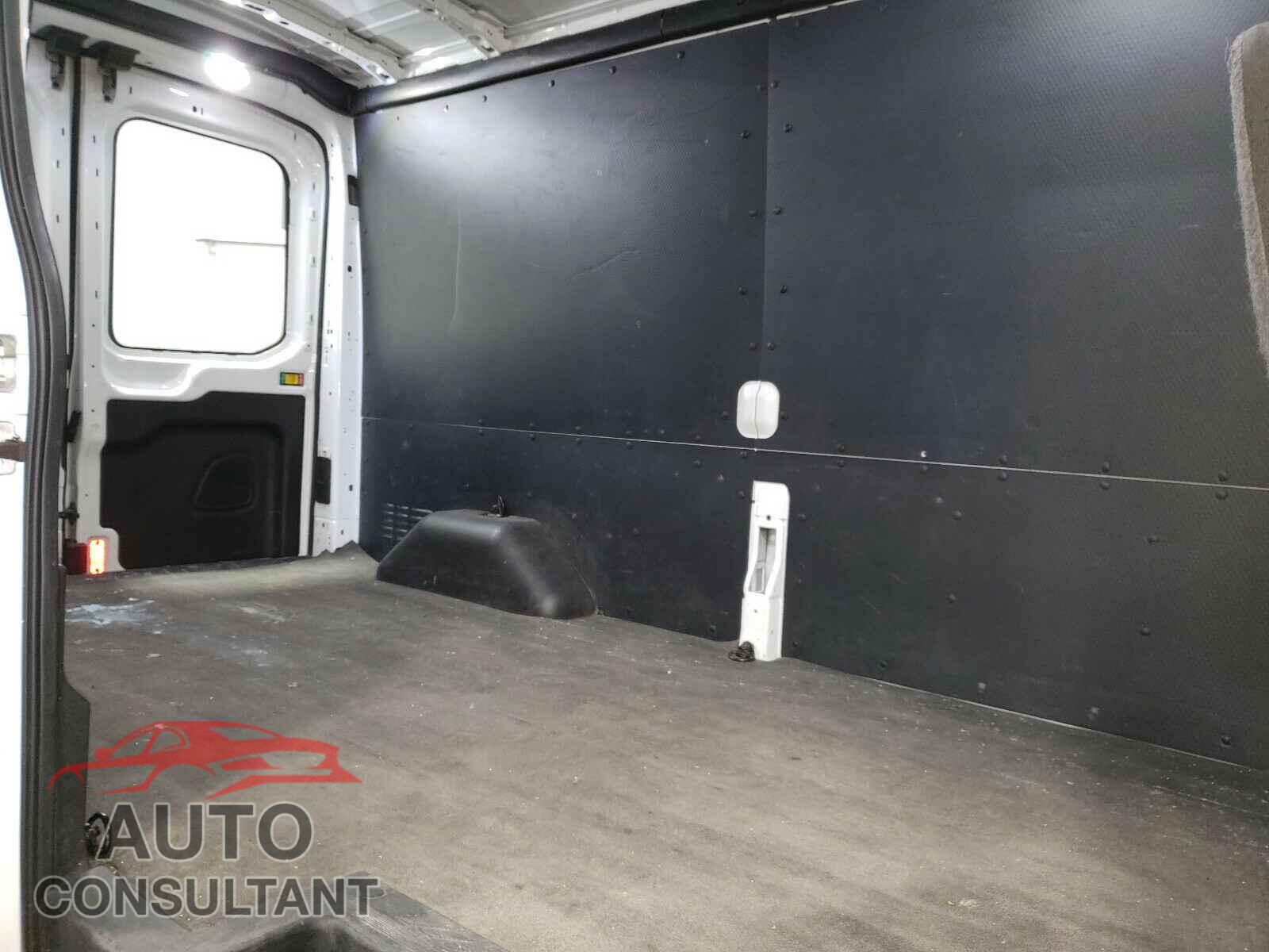 FORD TRANSIT CO 2019 - 1FTYR2CM3KKA82946