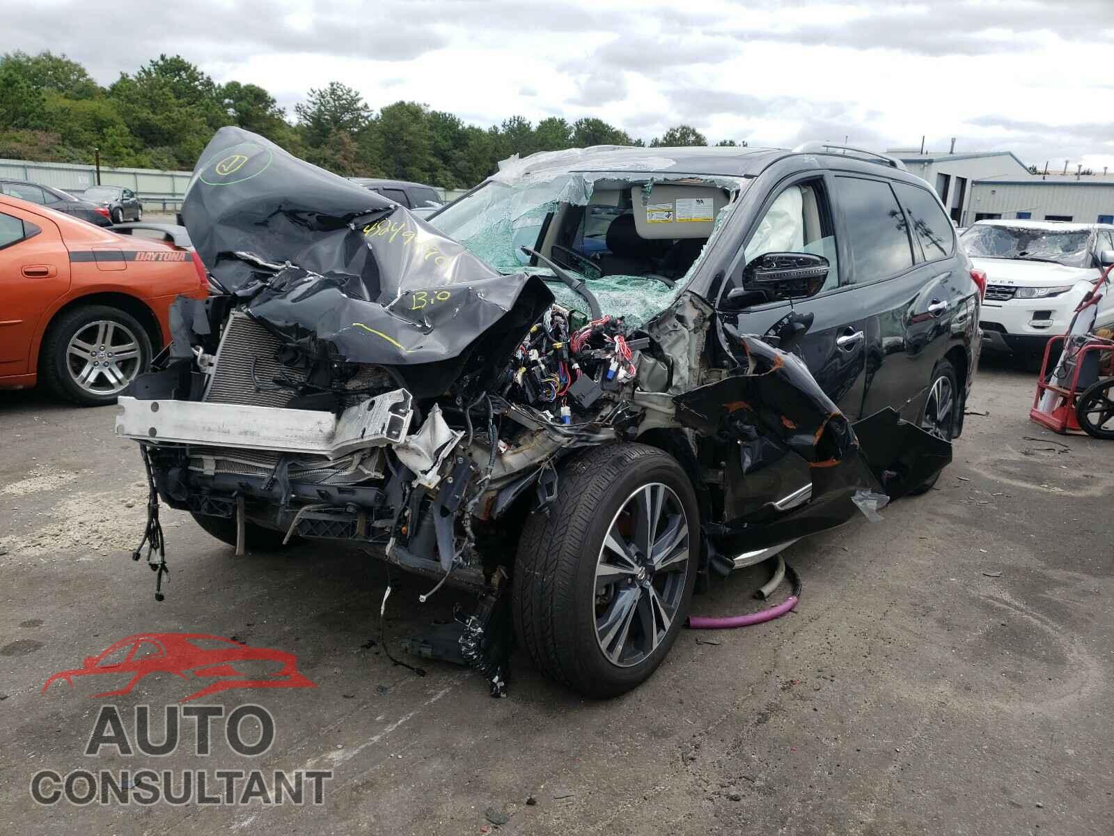 NISSAN PATHFINDER 2019 - 5N1DR2MM7KC634368