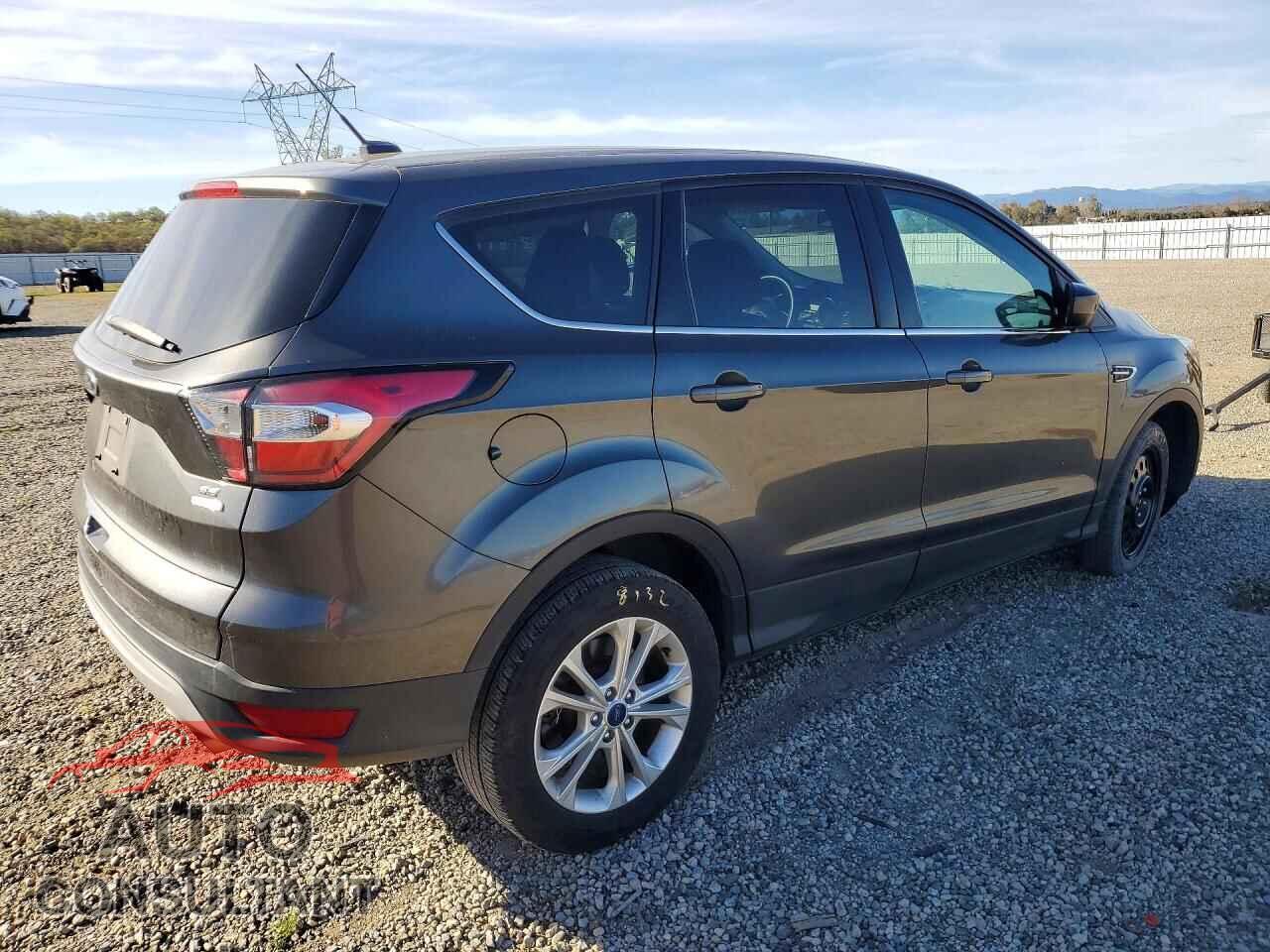FORD ESCAPE 2017 - 1FMCU0GD1HUD85398