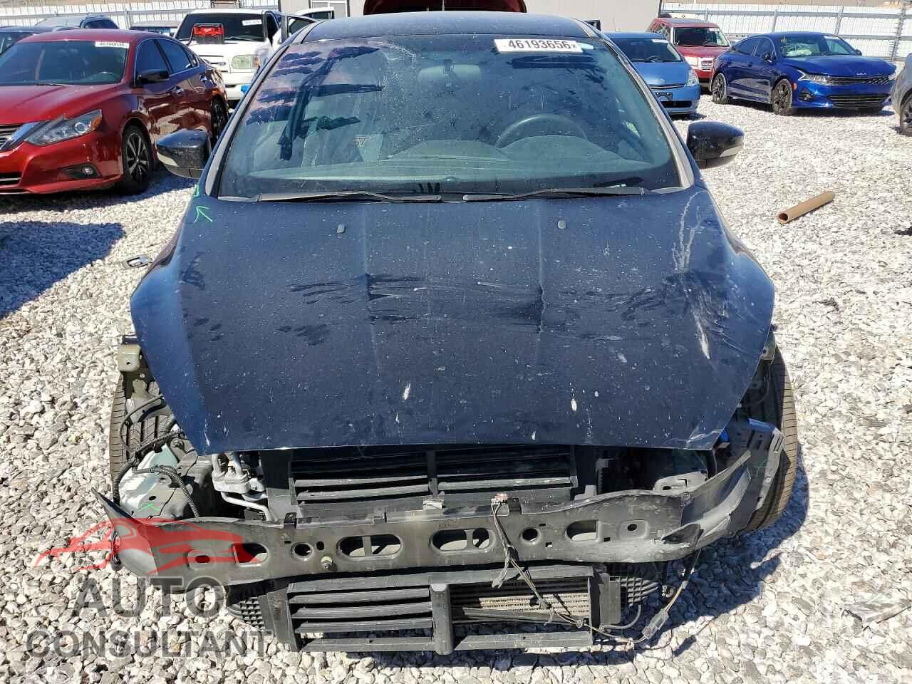 FORD FOCUS 2017 - 1FADP3L95HL277204