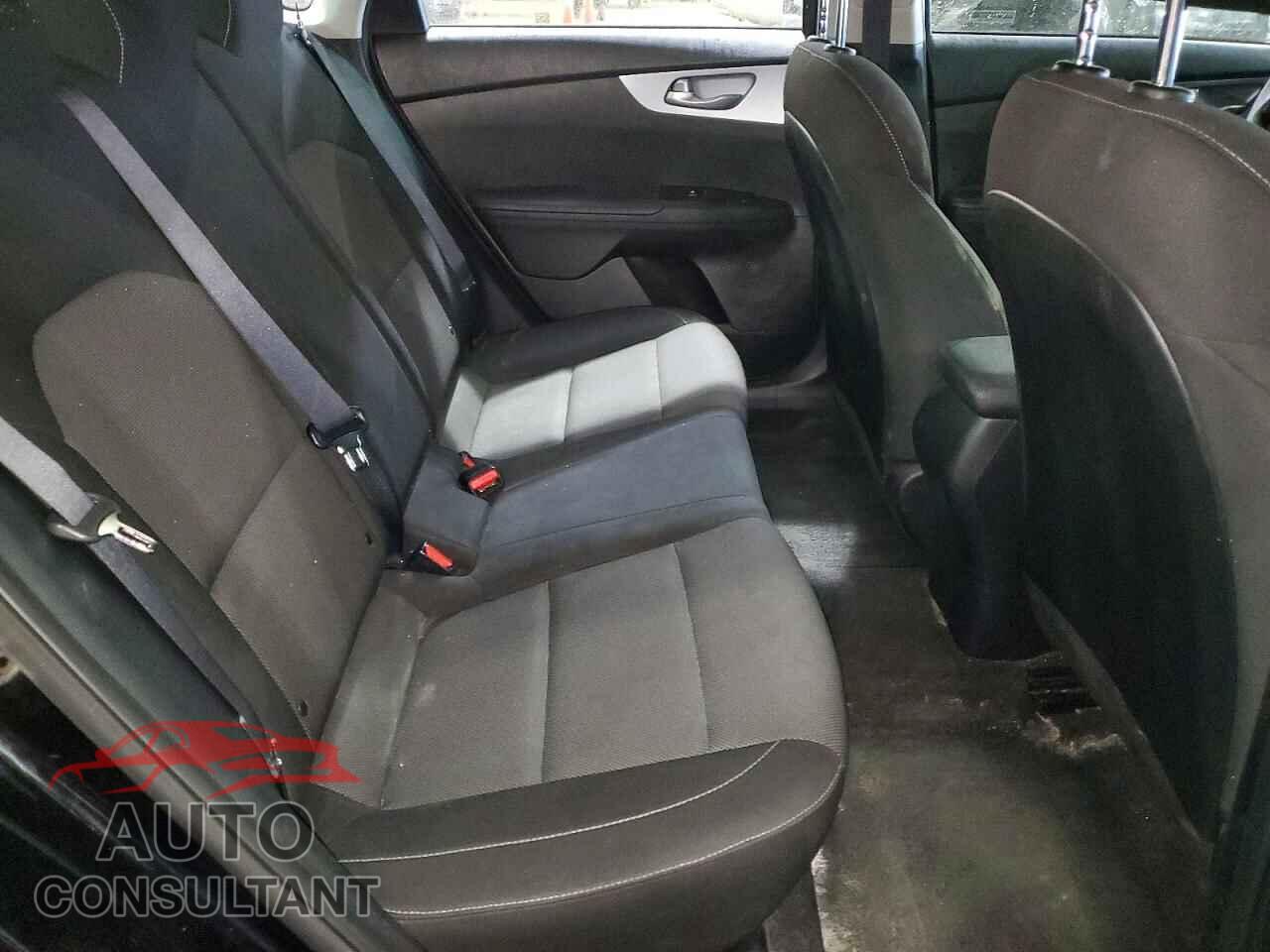 KIA FORTE 2023 - 3KPF24AD0PE568764