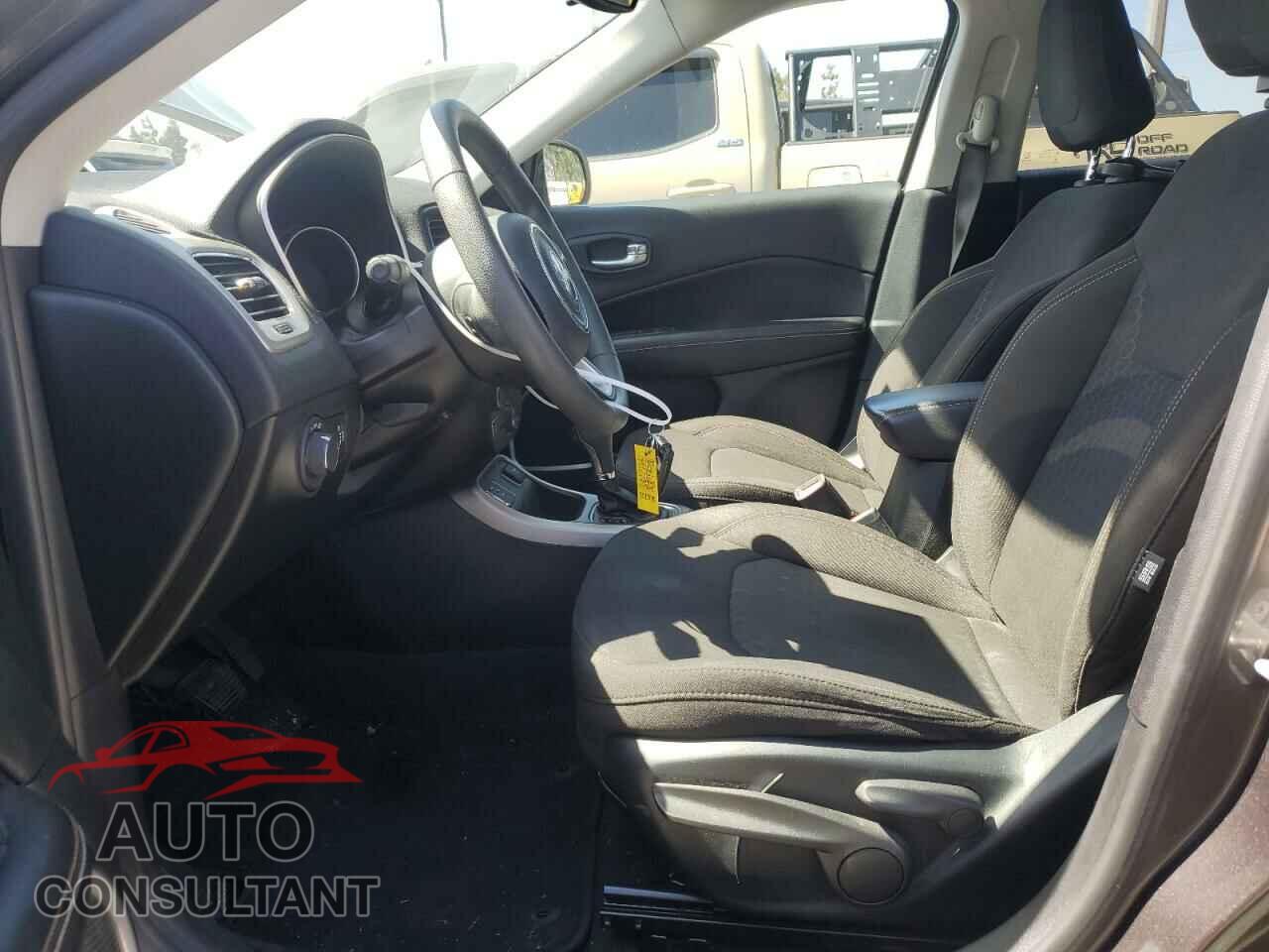 JEEP COMPASS 2020 - 3C4NJCAB3LT235357
