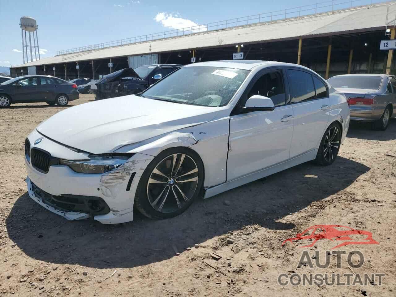 BMW 3 SERIES 2018 - WBA8B9G50JNU99290
