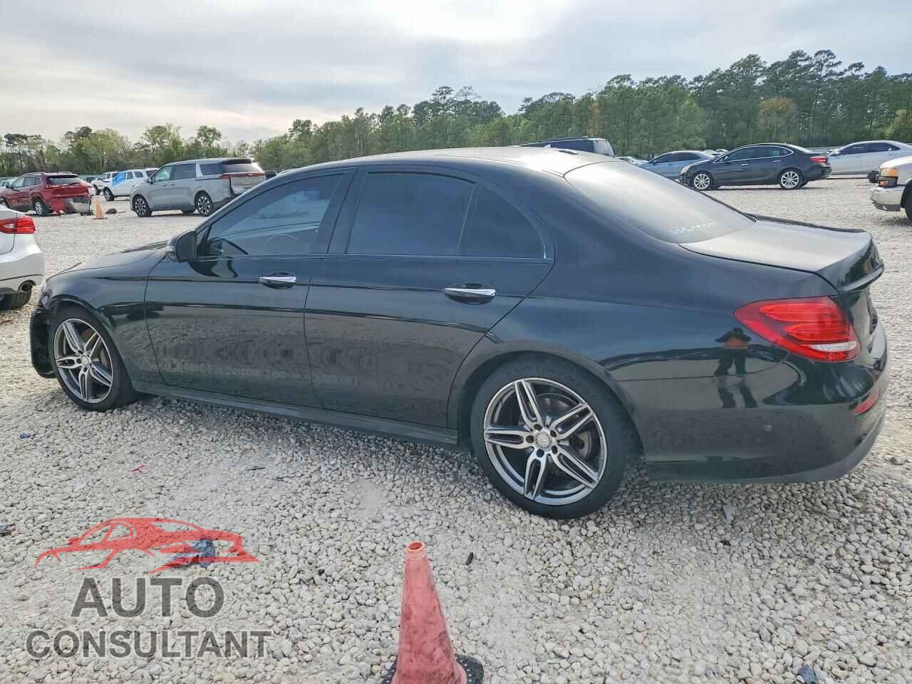 MERCEDES-BENZ E-CLASS 2017 - WDDZF4JB9HA072937