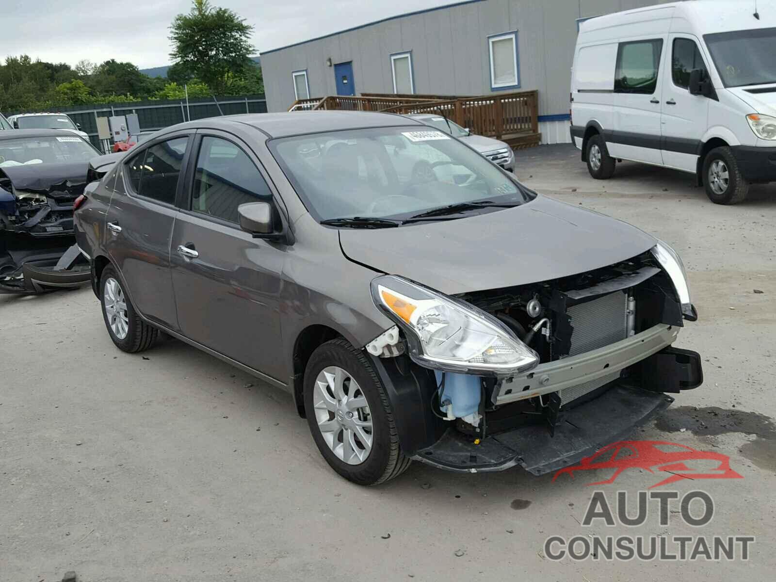 NISSAN VERSA 2017 - 3N1CN7AP2HL893924