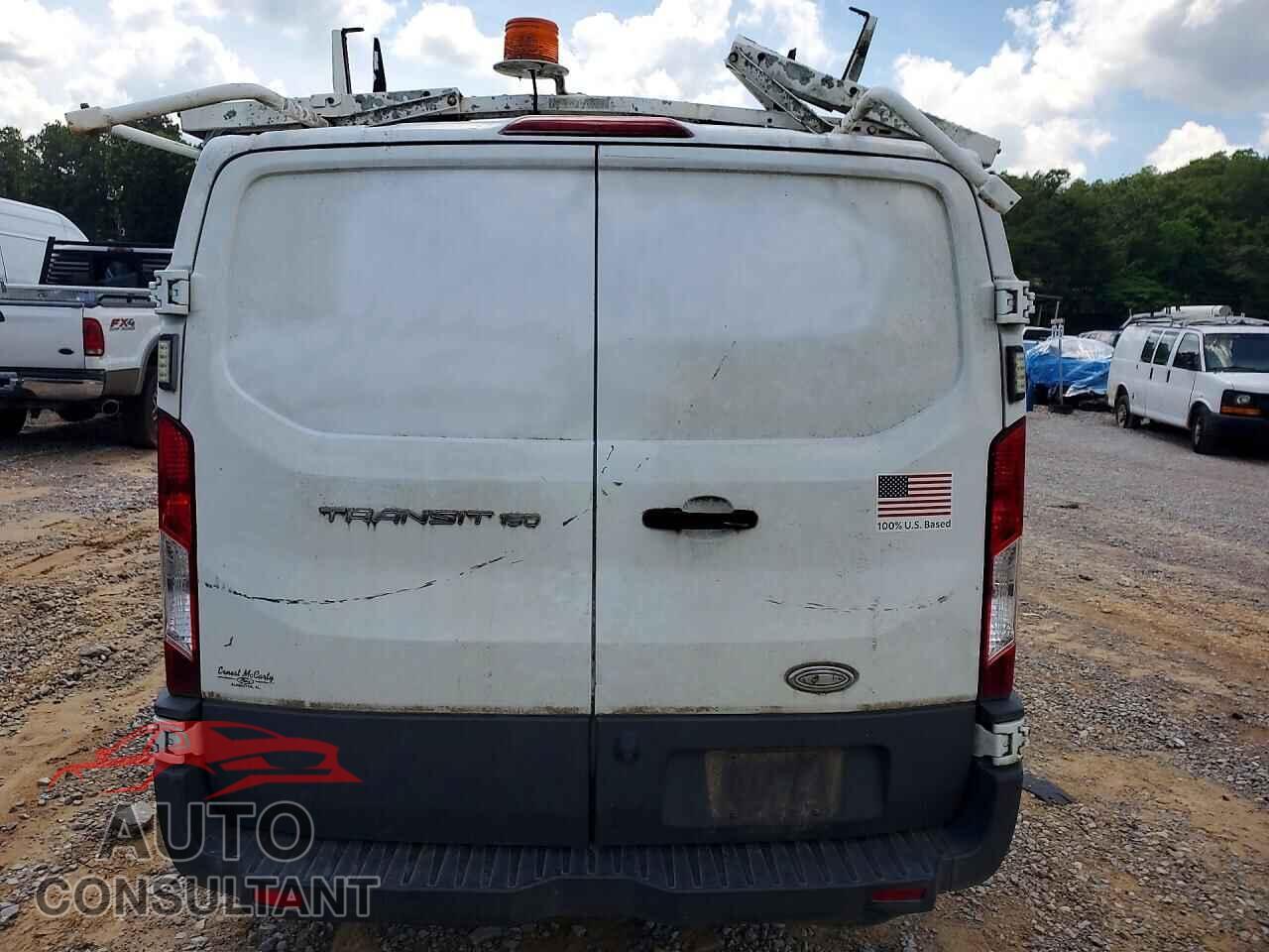 FORD TRANSIT 2015 - 1FTNE1ZM6FKA44696