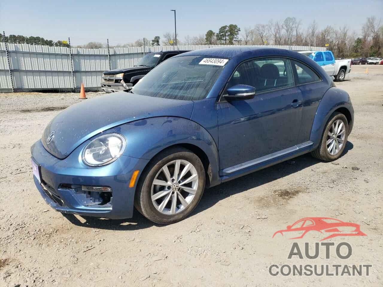VOLKSWAGEN BEETLE 2018 - 3VWFD7AT1JM702047