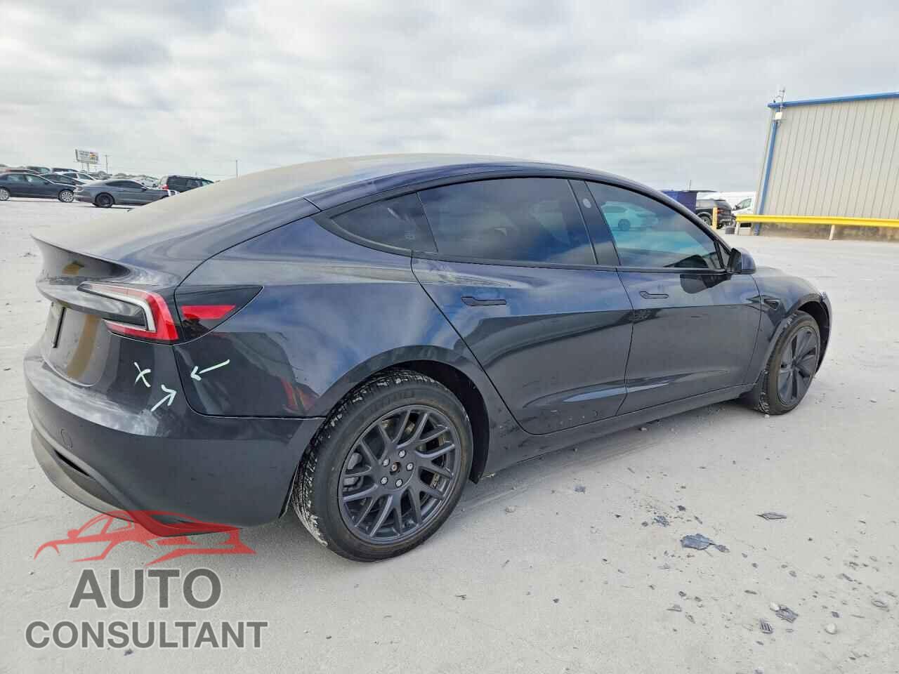 TESLA MODEL 3 2026 - 5YJ3E1EA9TF143038