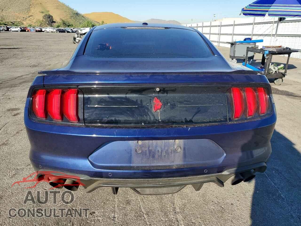 FORD MUSTANG 2018 - 1FA6P8CFXJ5159865