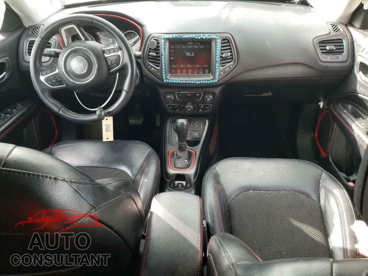 JEEP COMPASS 2019 - 3C4NJDDB5KT752837