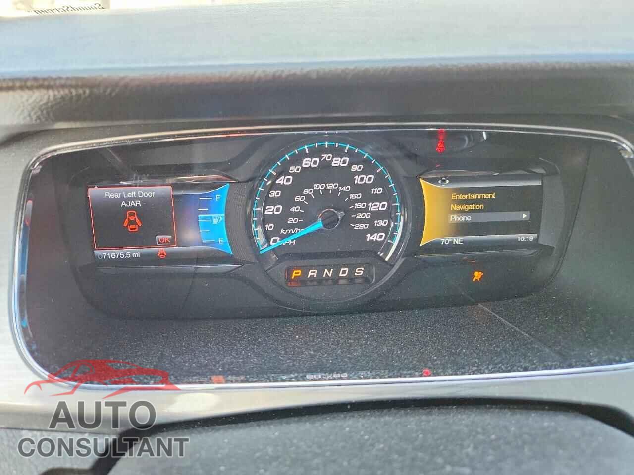 FORD TAURUS 2015 - 1FAHP2E87FG164618