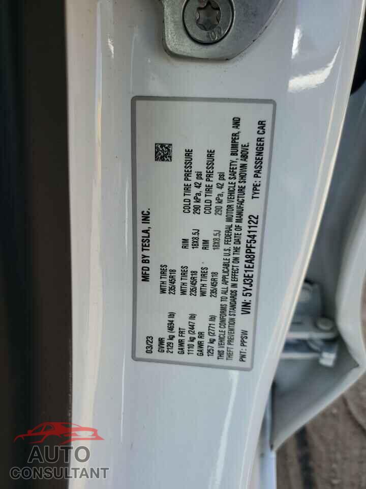 TESLA MODEL 3 2023 - 5YJ3E1EA8PF541122