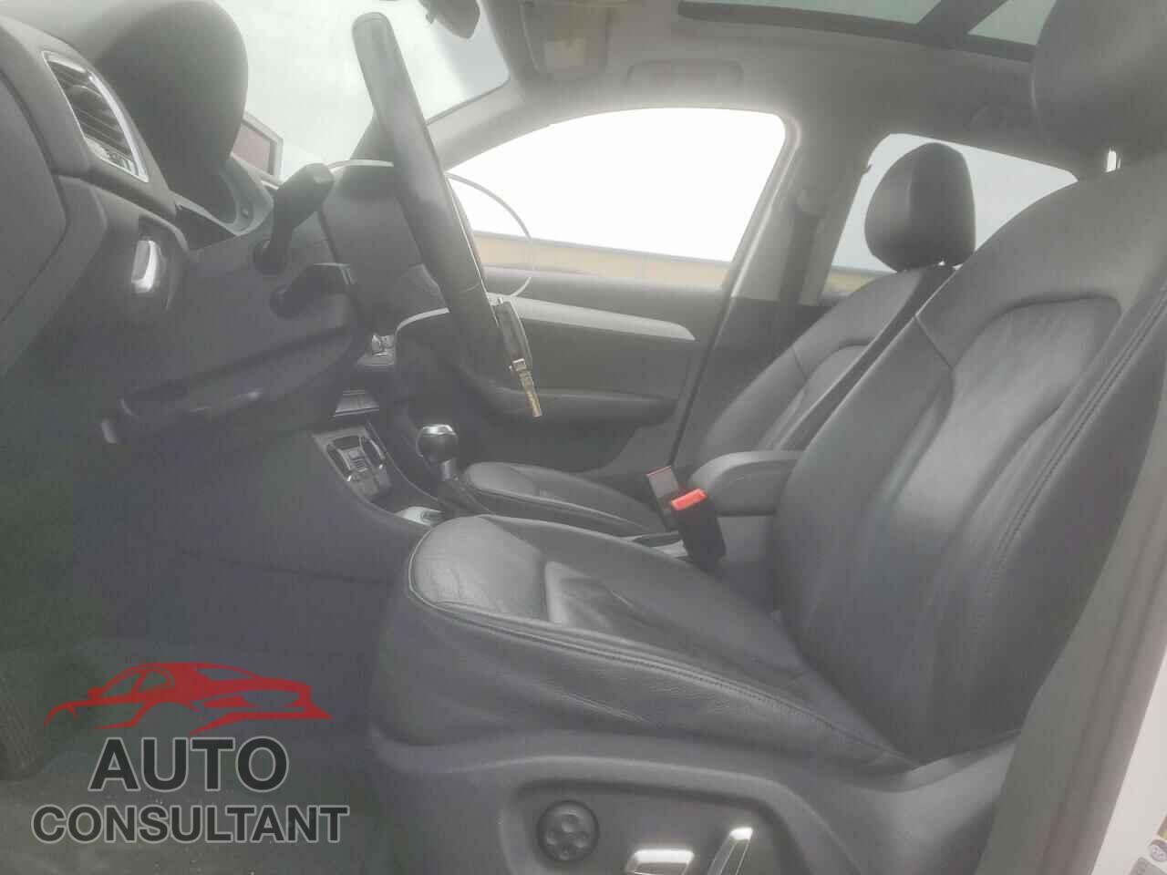 AUDI Q3 2017 - WA1BCCFSXHR013852