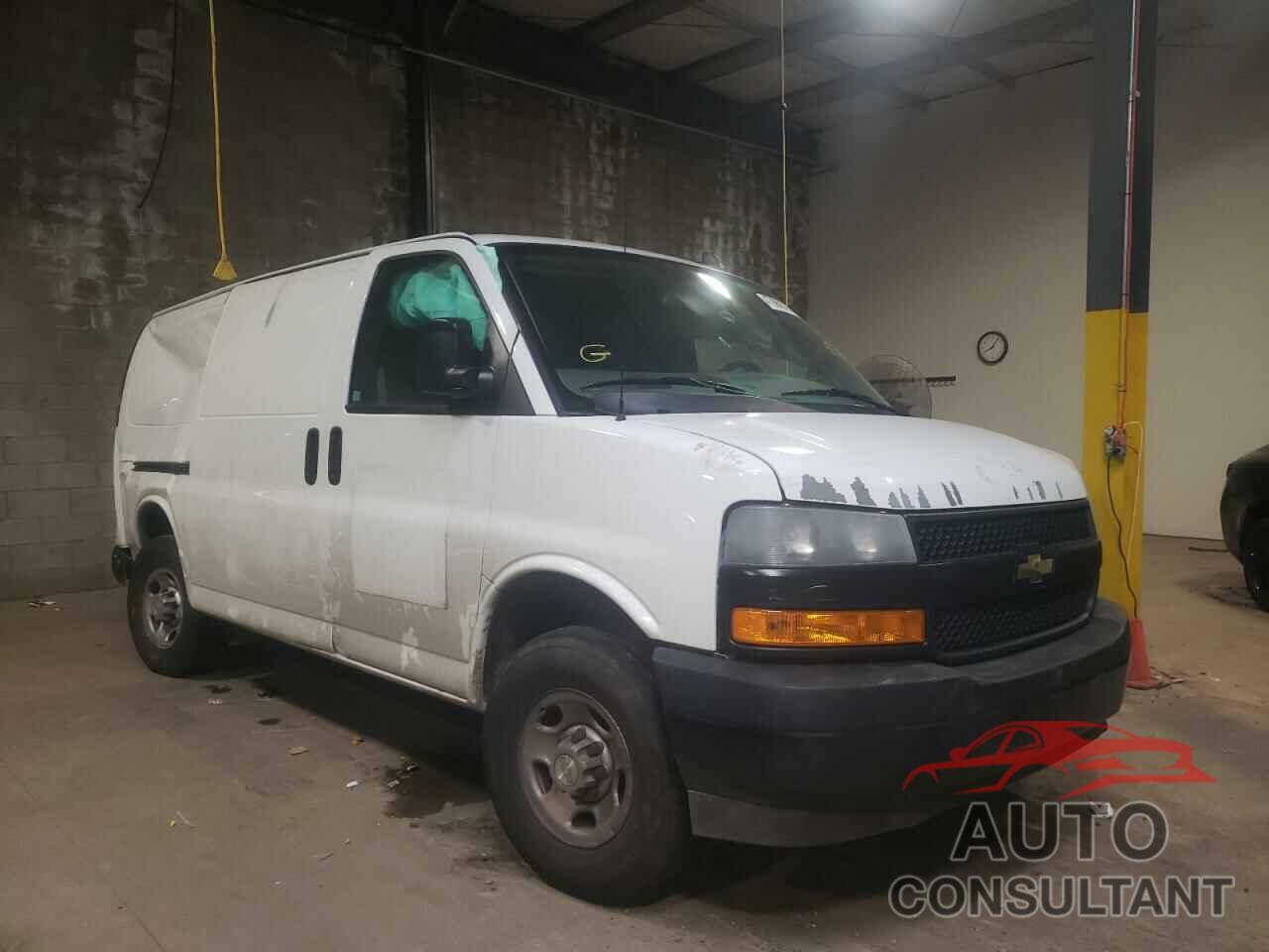 CHEVROLET EXPRESS 2021 - 1GCWGAFP9M1233472