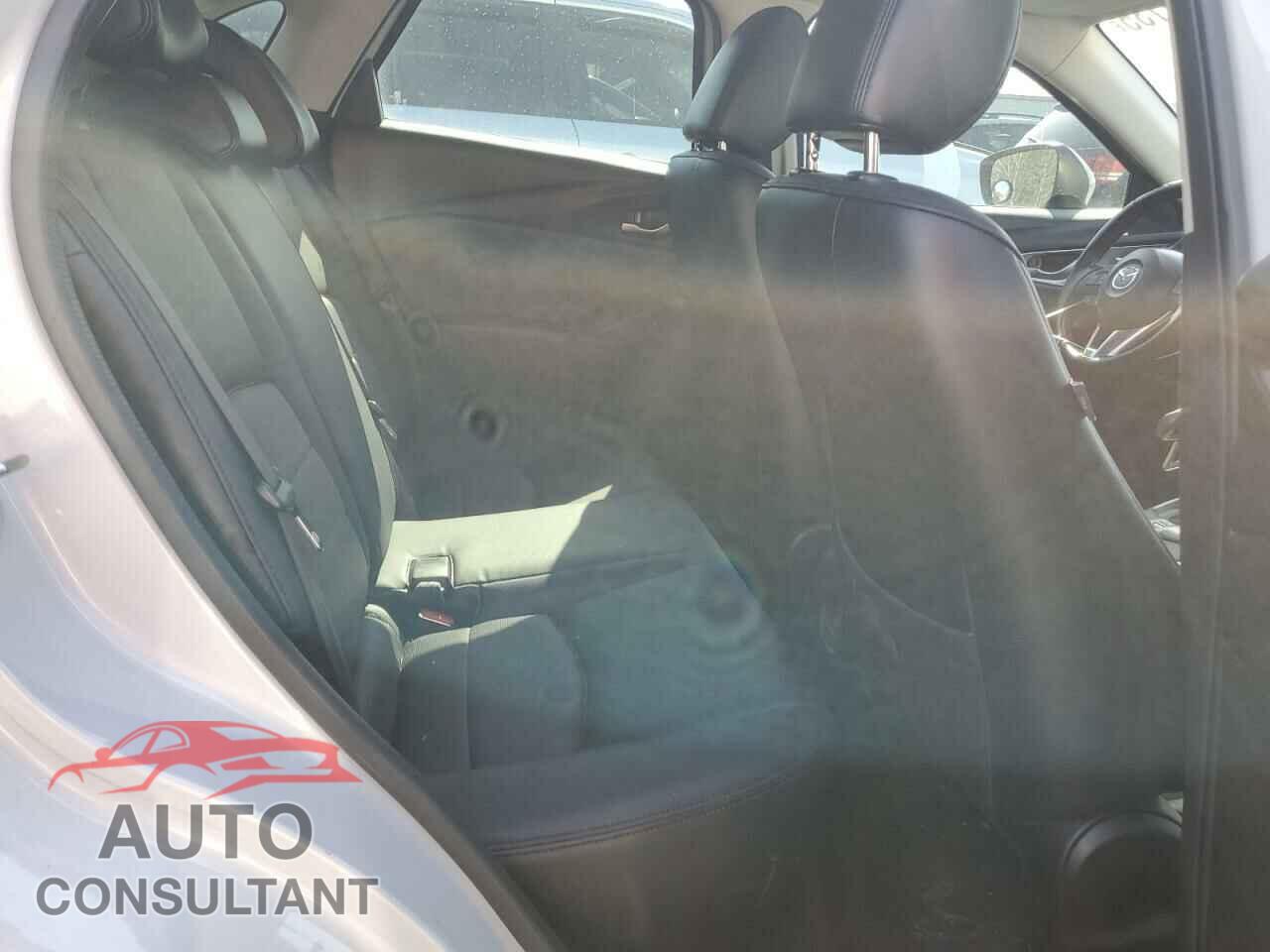 MAZDA CX-3 2017 - JM1DKFC76H0176120