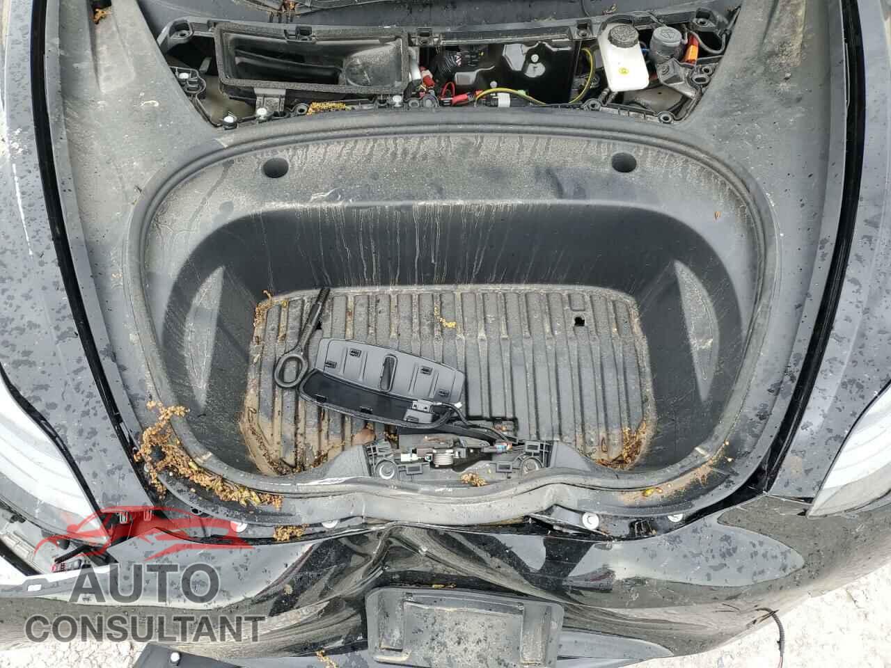 TESLA MODEL 3 2023 - 5YJ3E1EA5PF588608