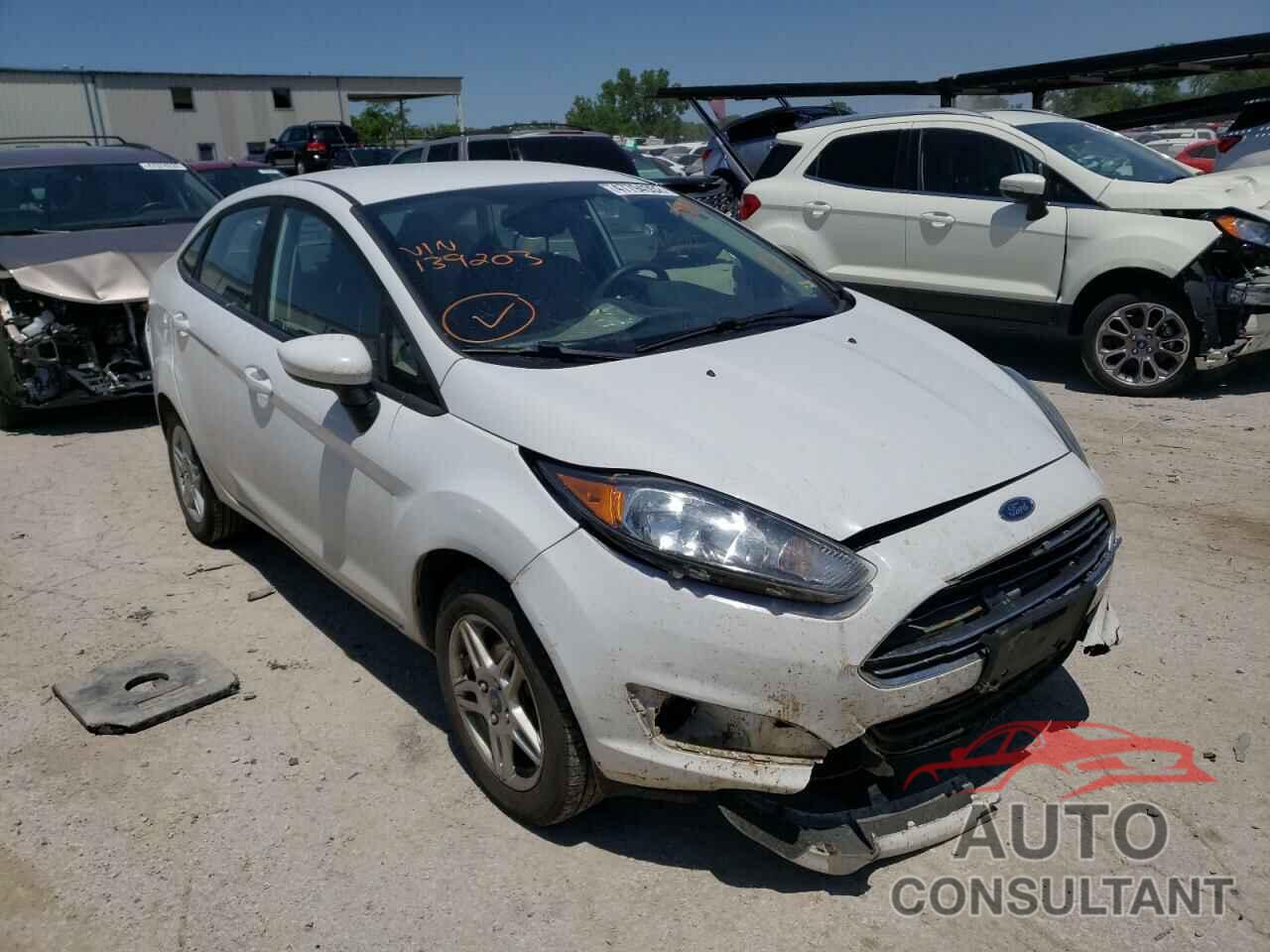 FORD FIESTA 2018 - 3FADP4BJ7JM139203