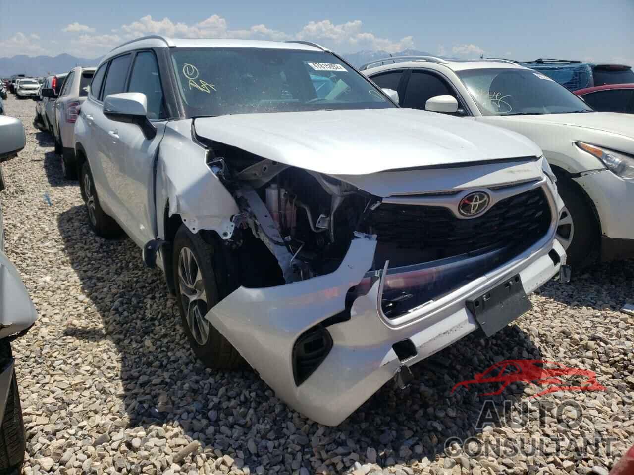 TOYOTA HIGHLANDER 2022 - 5TDHZRBH6NS569004