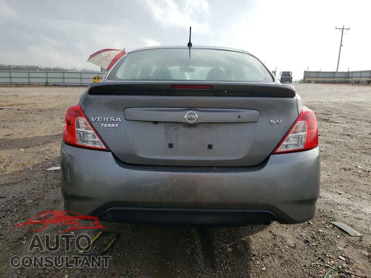 NISSAN VERSA 2019 - 3N1CN7AP3KL877237