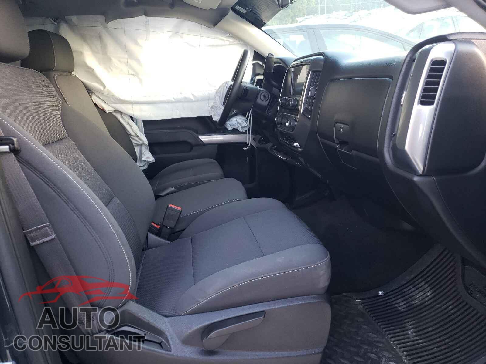 CHEVROLET SILVERADO 2017 - 3GCUKREC8HG198403