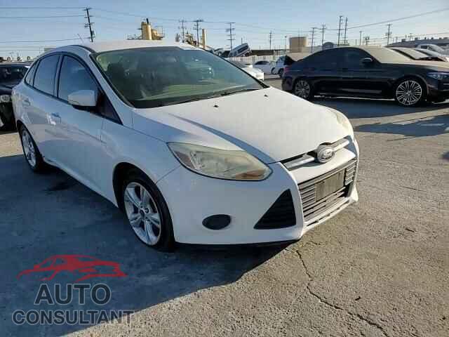 FORD FOCUS 2014 - 1FADP3F2XEL363344