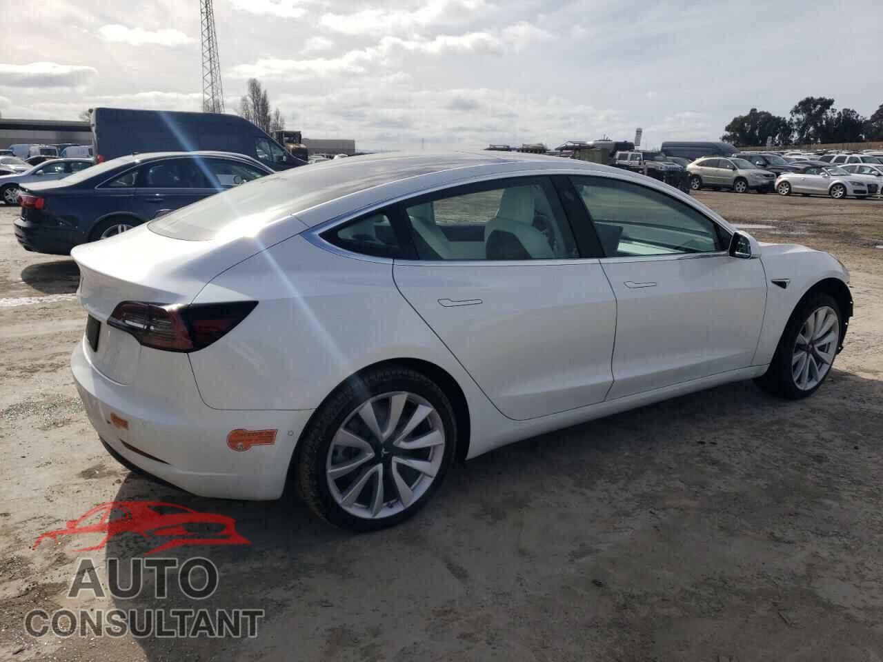 TESLA MODEL 3 2020 - 5YJ3E1EA8LF615925