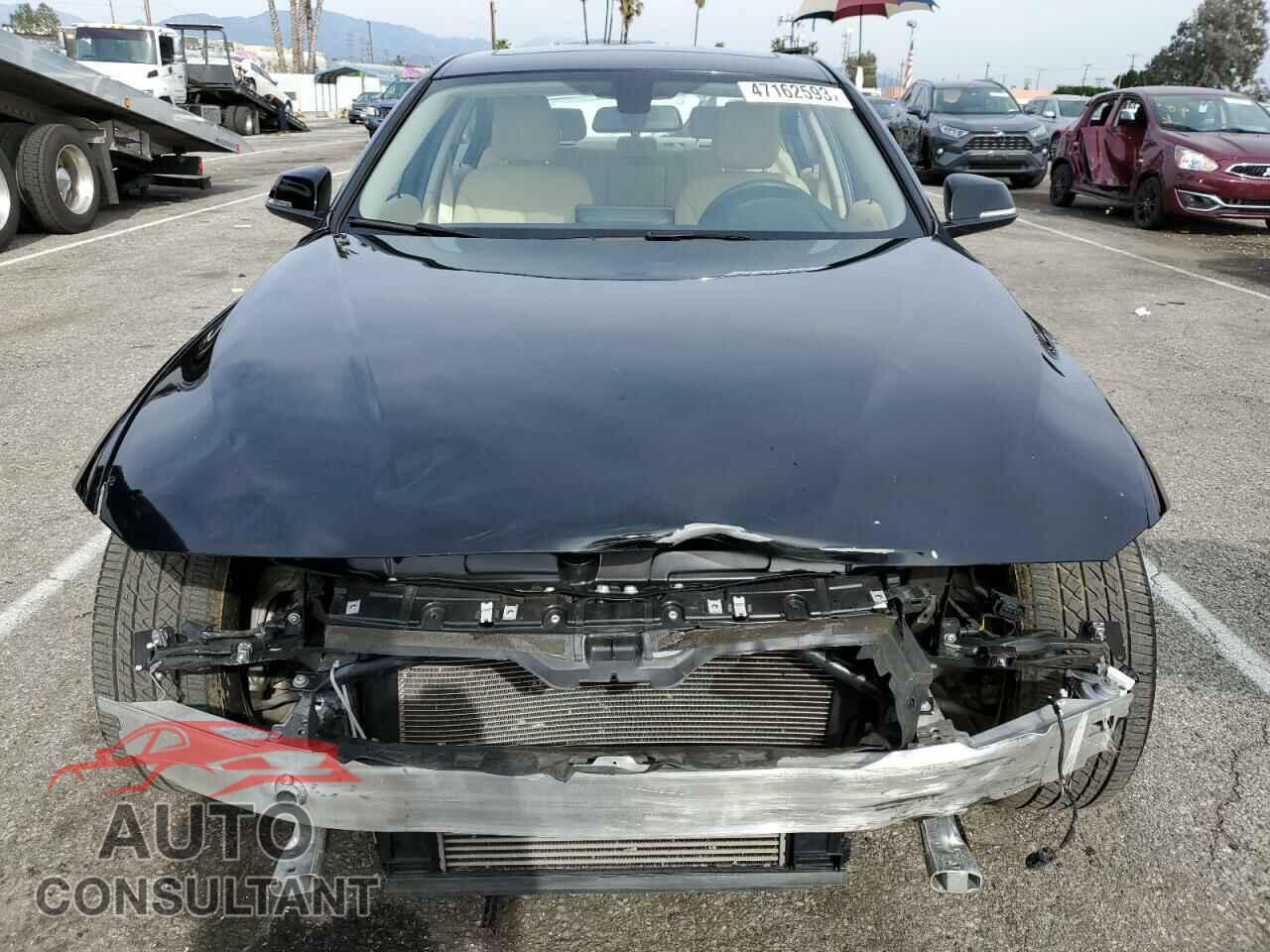 BMW 3 SERIES 2016 - WBA8E1G51GNU10067