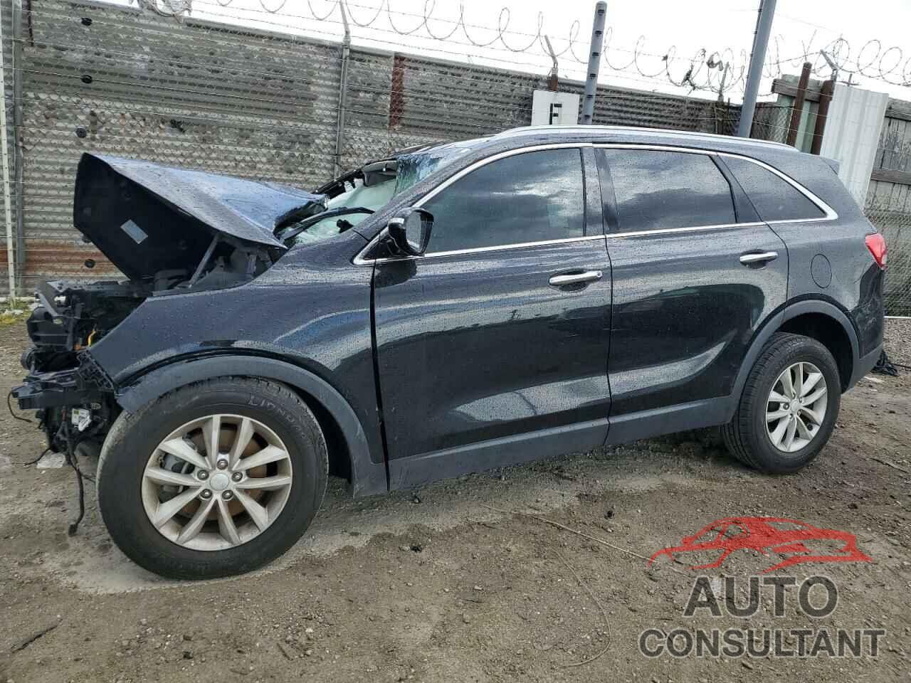 KIA SORENTO 2017 - 5XYPG4A31HG199575