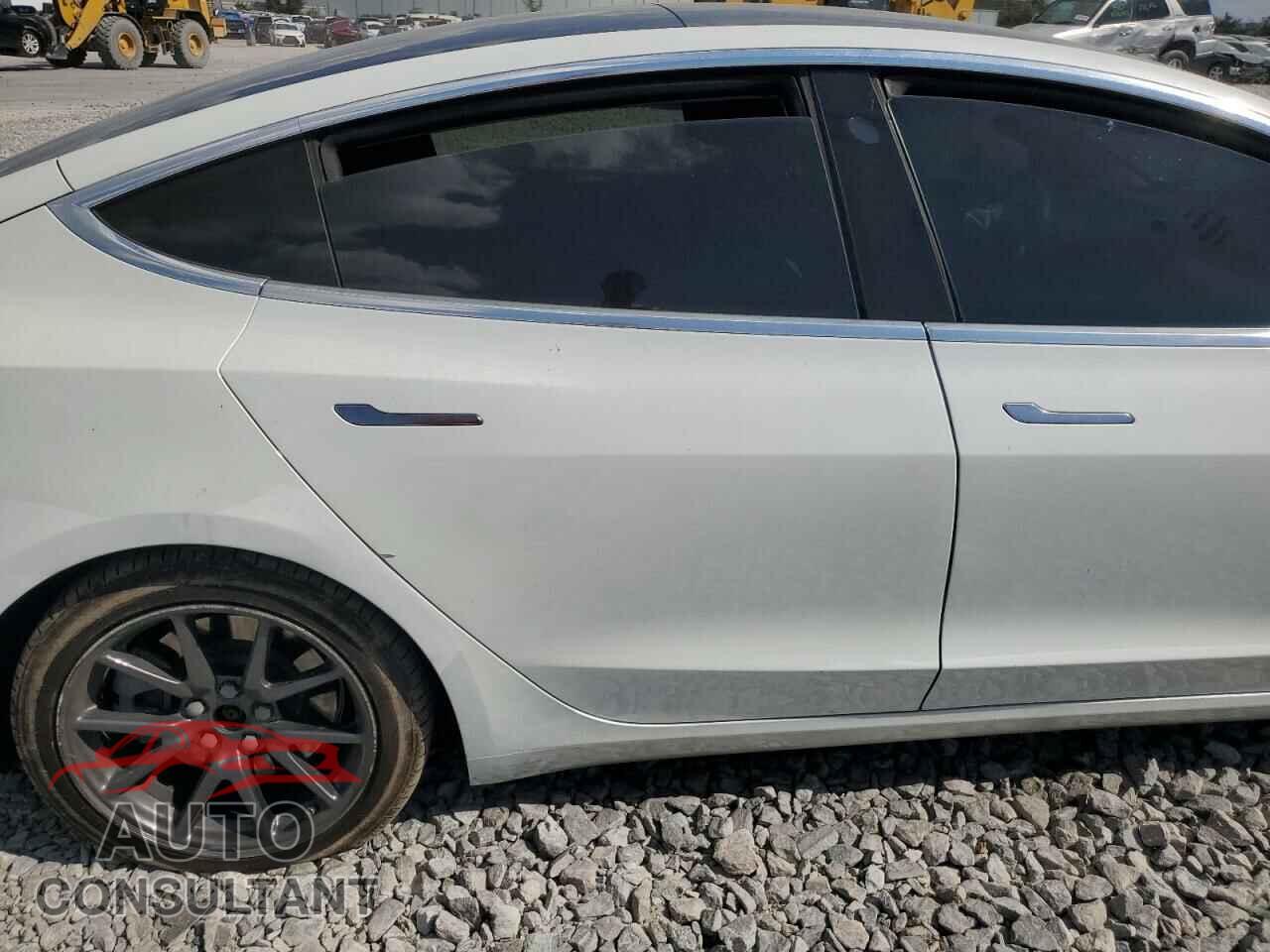 TESLA MODEL 3 2020 - 5YJ3E1EA3LF785349